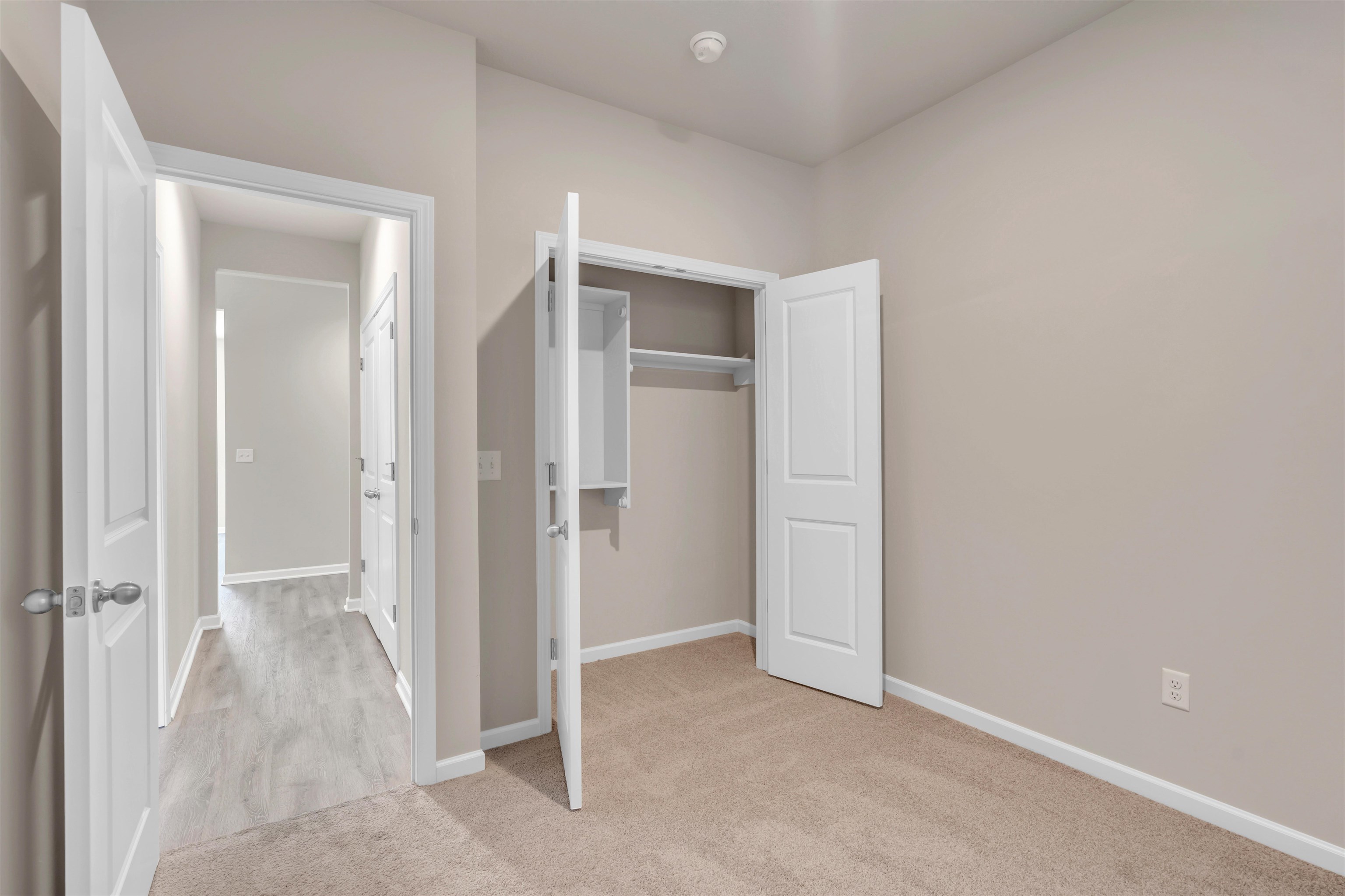 3051 E Highridge Court Park City KS 67219