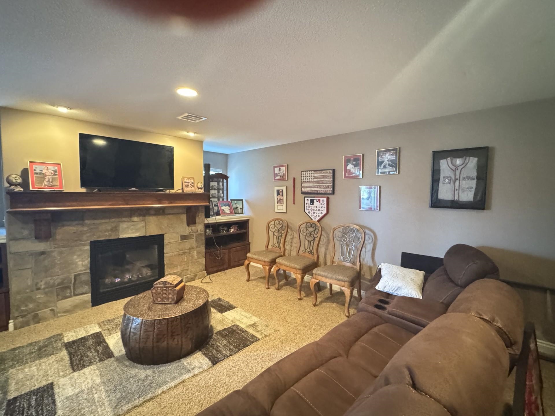 8926 W Westlakes Court Wichita KS 67205