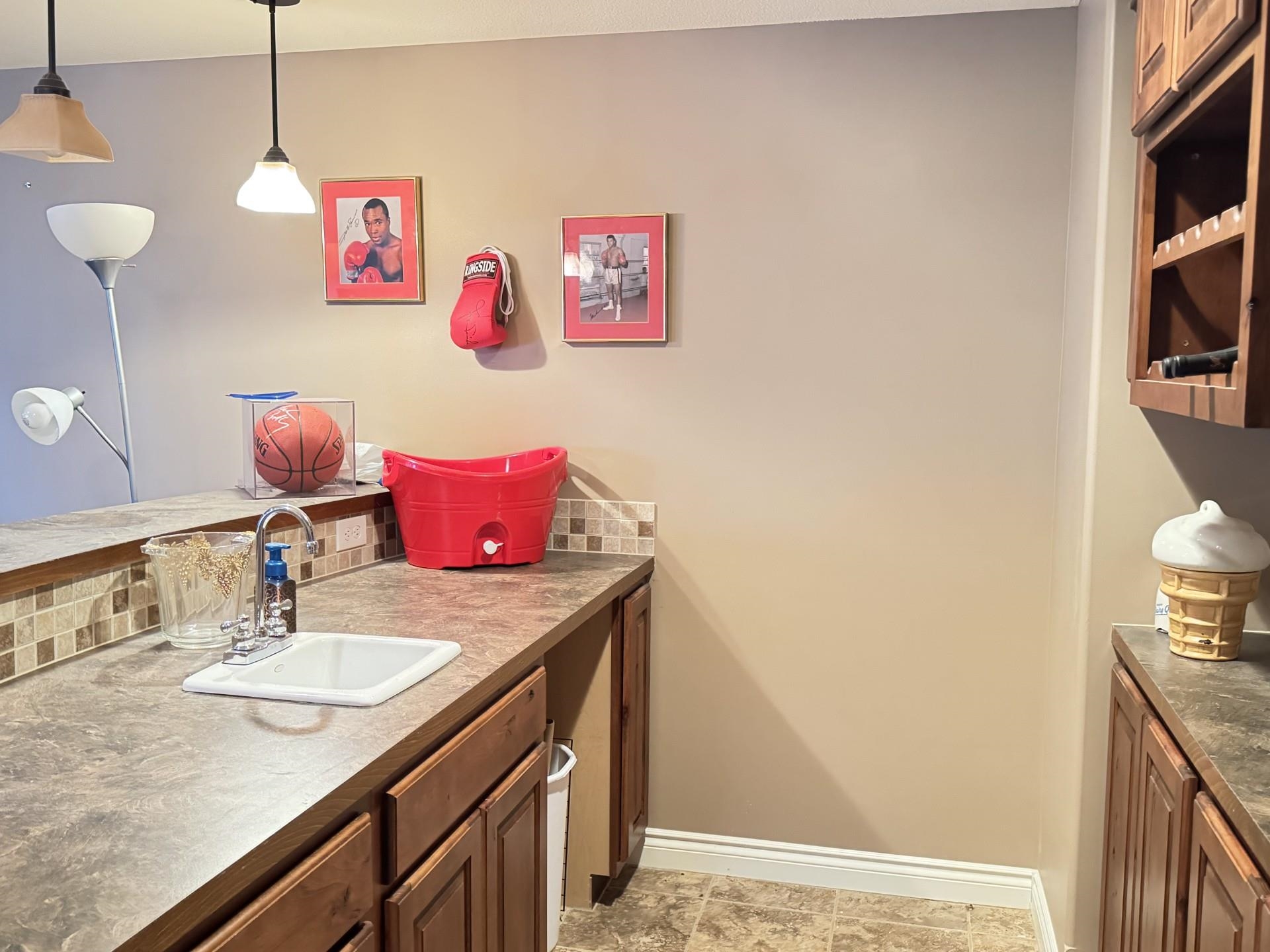 8926 W Westlakes Court Wichita KS 67205