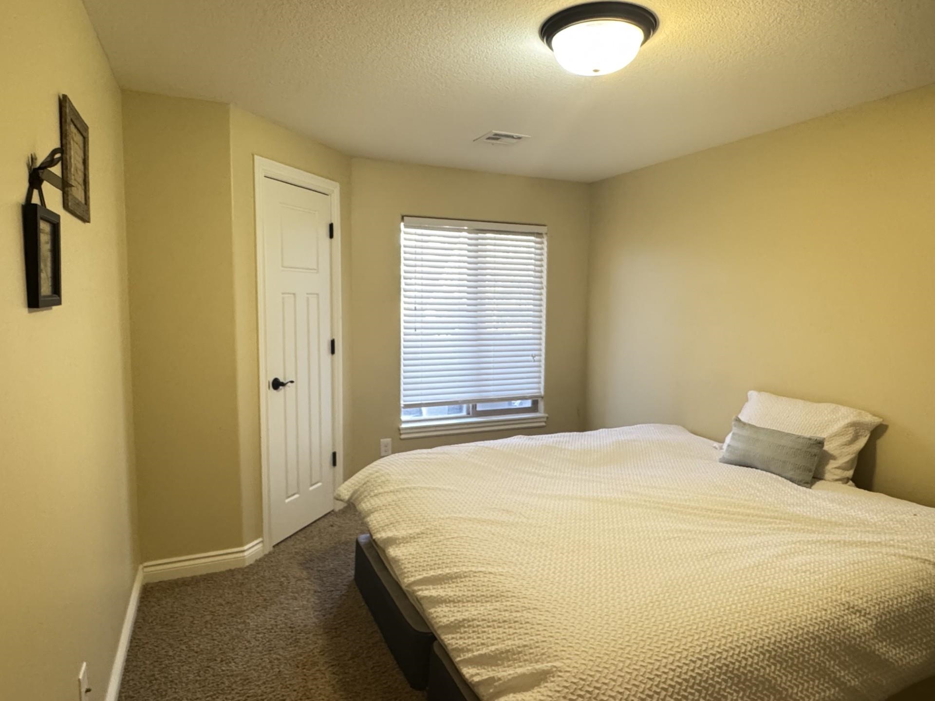 8926 W Westlakes Court Wichita KS 67205