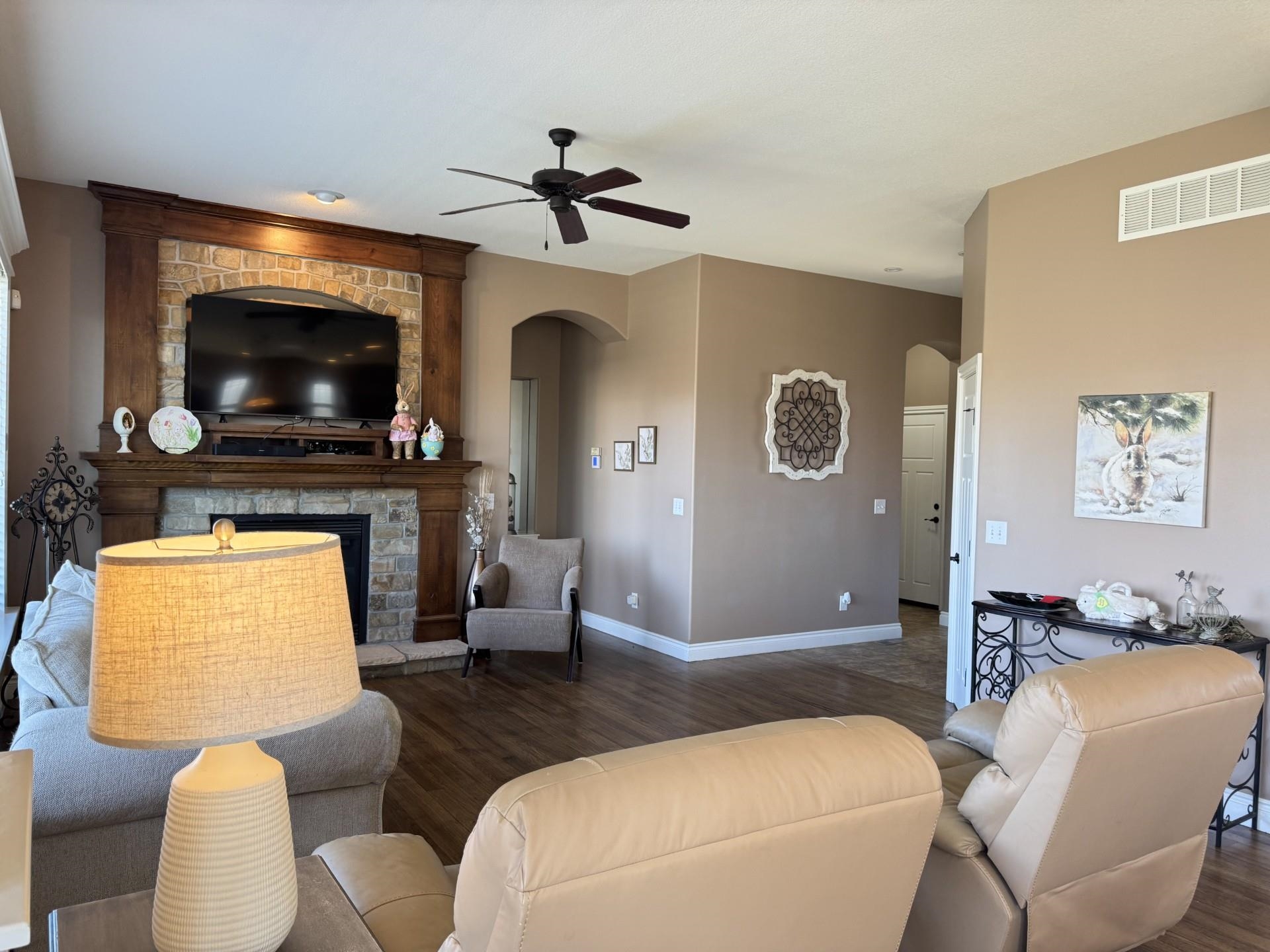 8926 W Westlakes Court Wichita KS 67205