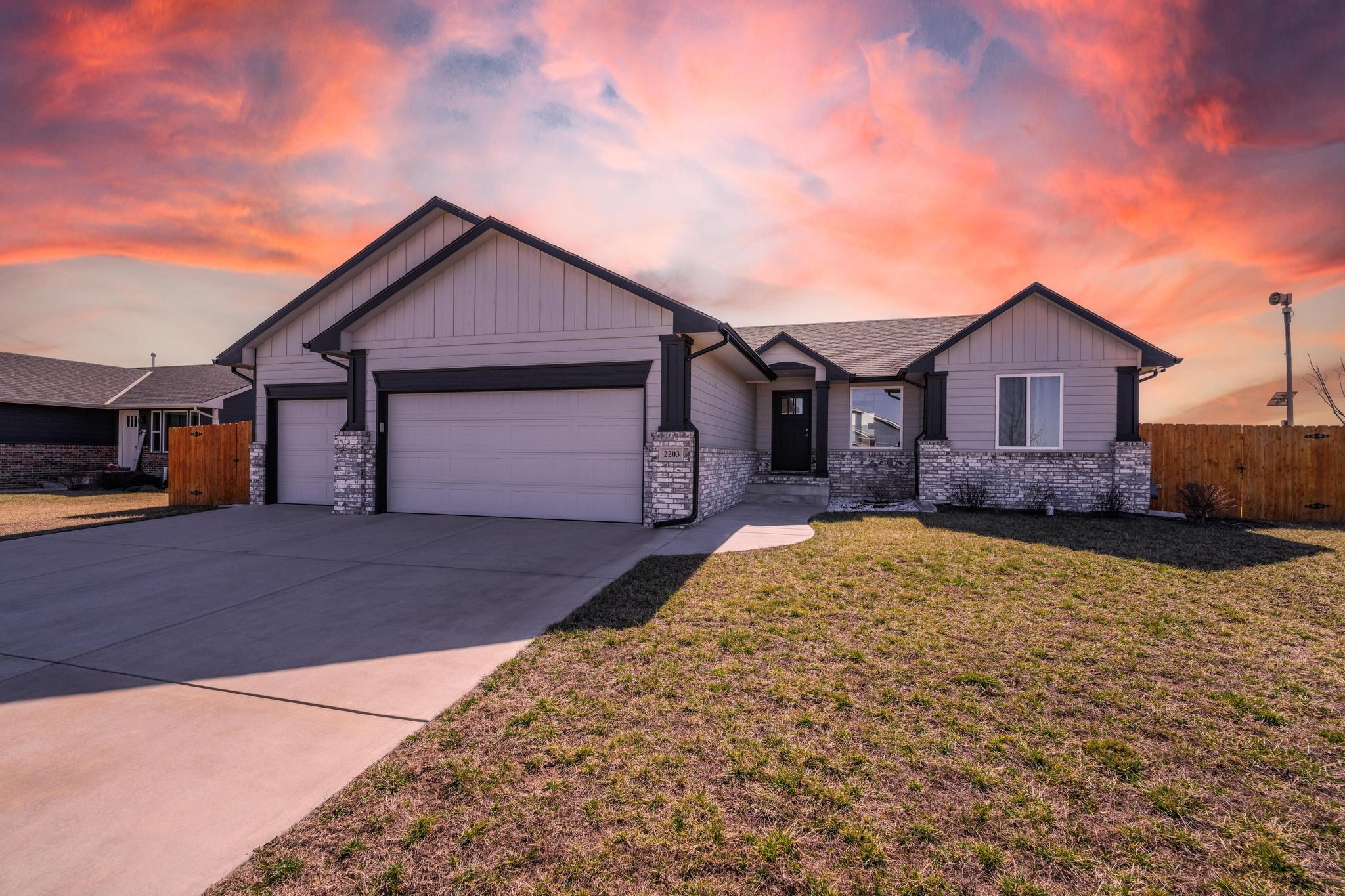2203 E Watercress Street Andover KS 67002
