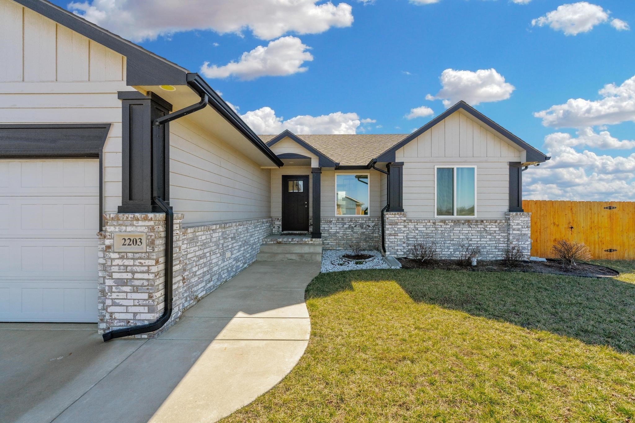 2203 E Watercress Street Andover KS 67002
