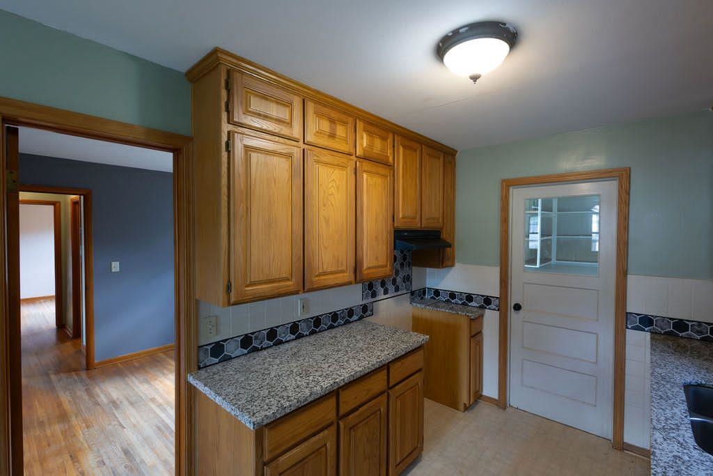 3229 N Salina Avenue Wichita KS 67204