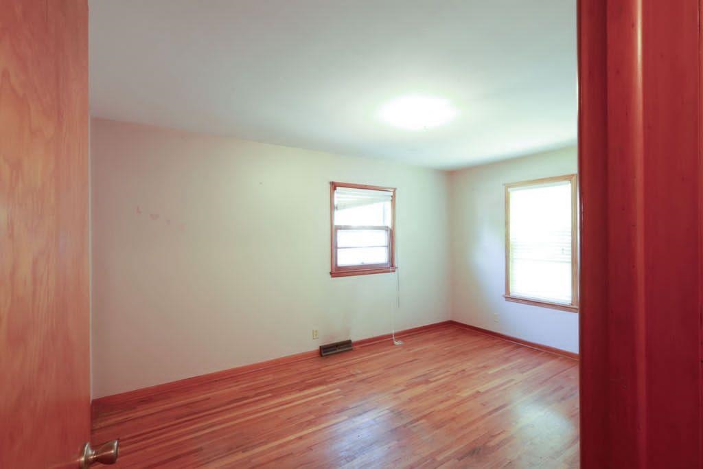 3229 N Salina Avenue Wichita KS 67204