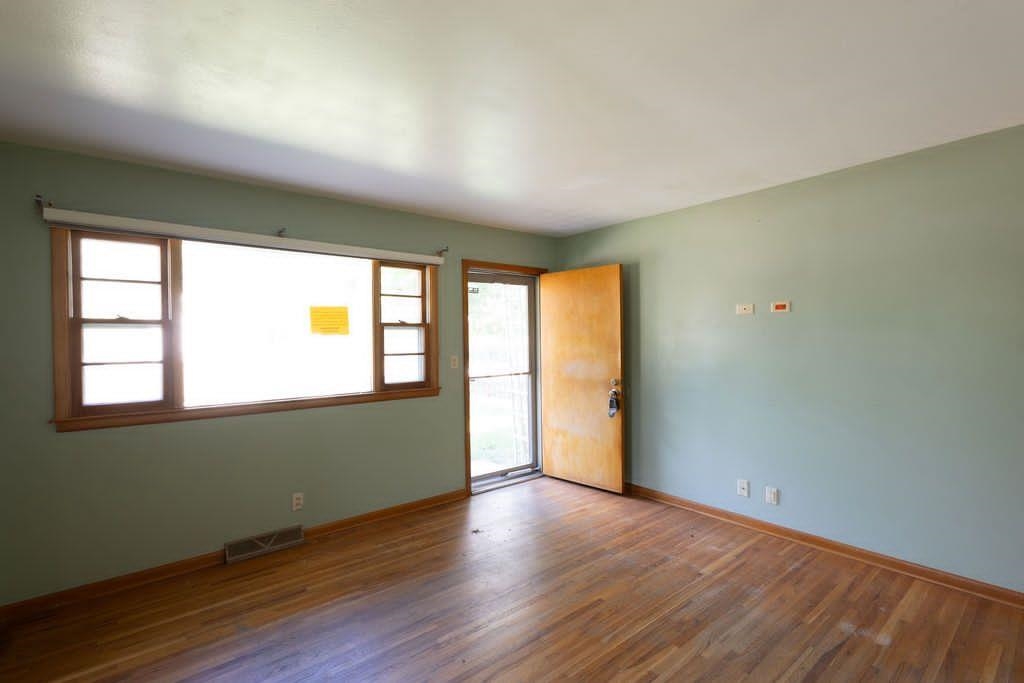 3229 N Salina Avenue Wichita KS 67204