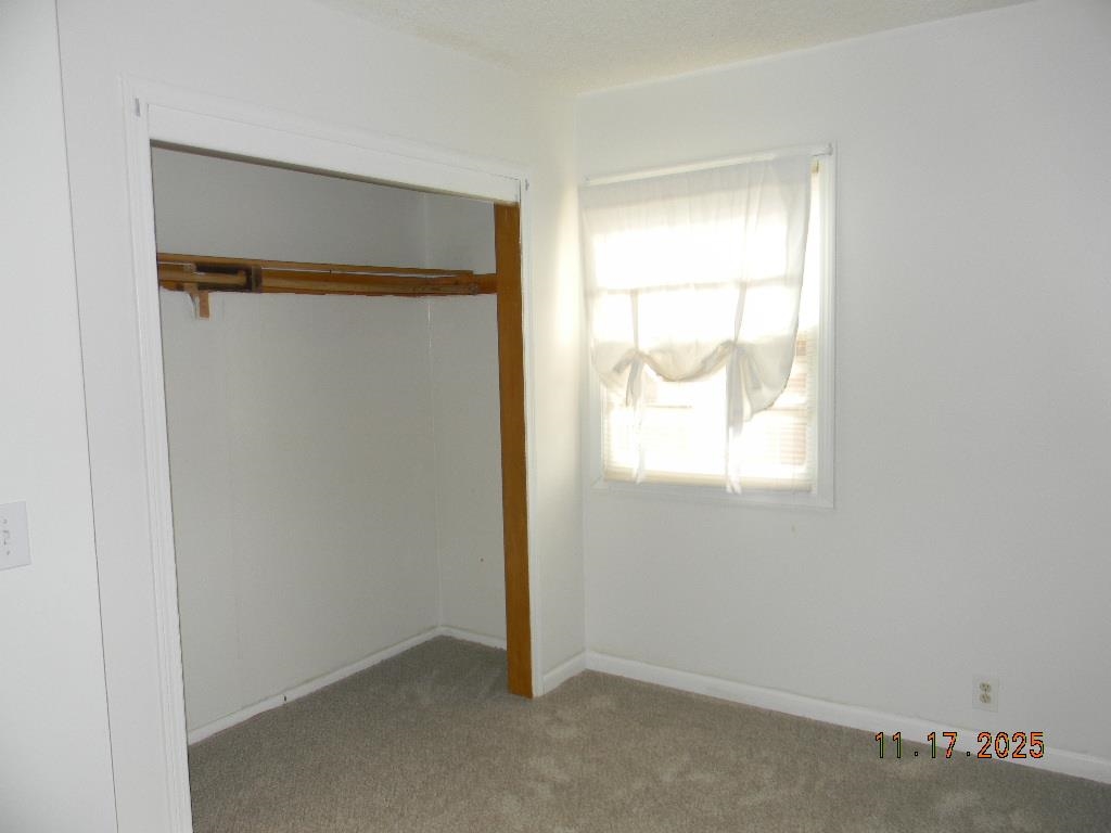 214 Stearns Avenue Haysville KS 67060