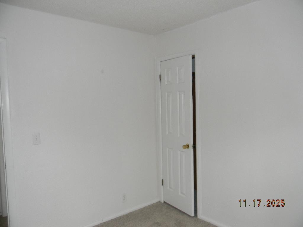 214 Stearns Avenue Haysville KS 67060