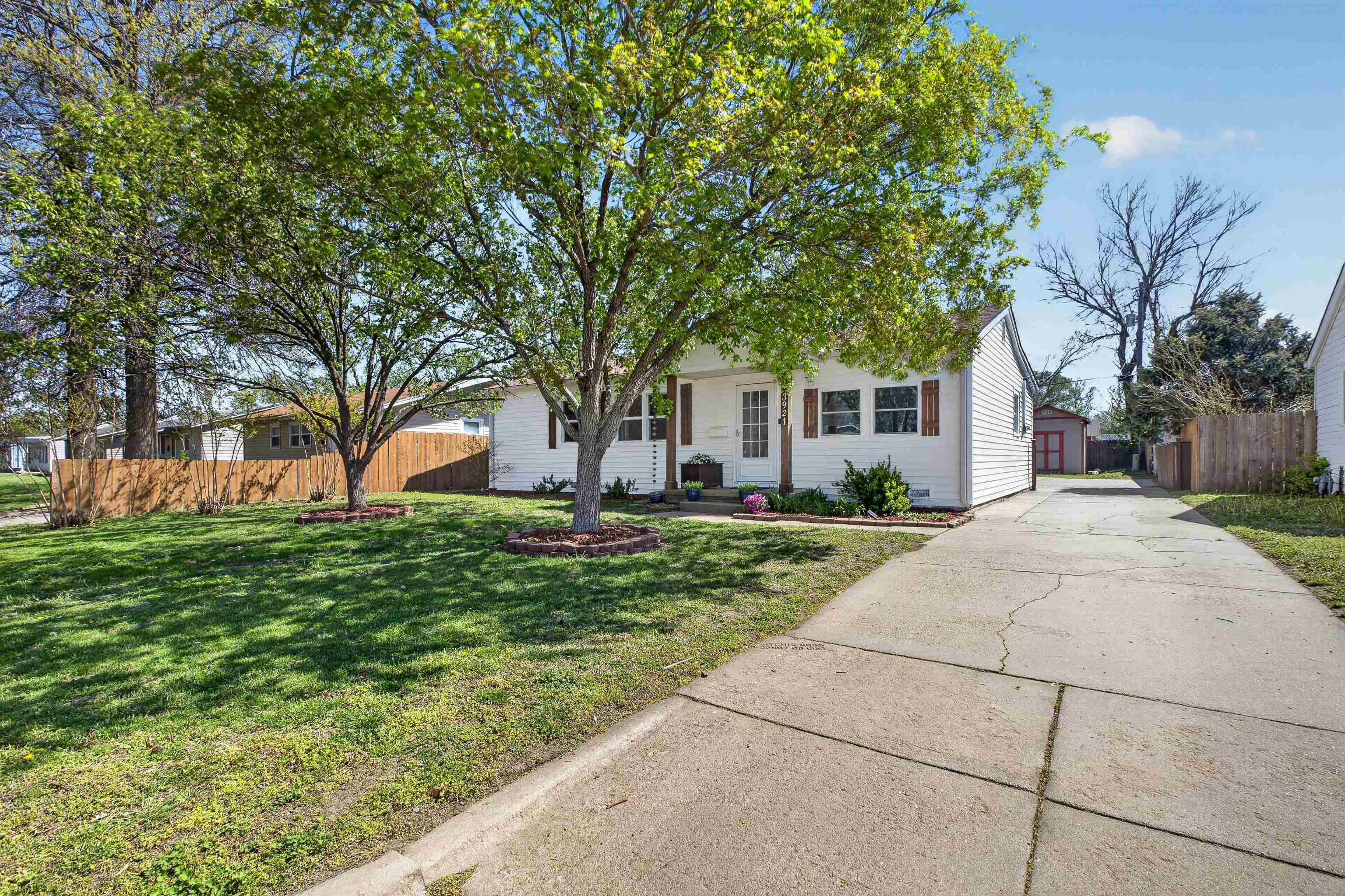3921 W Westlawn Street Wichita KS 67203