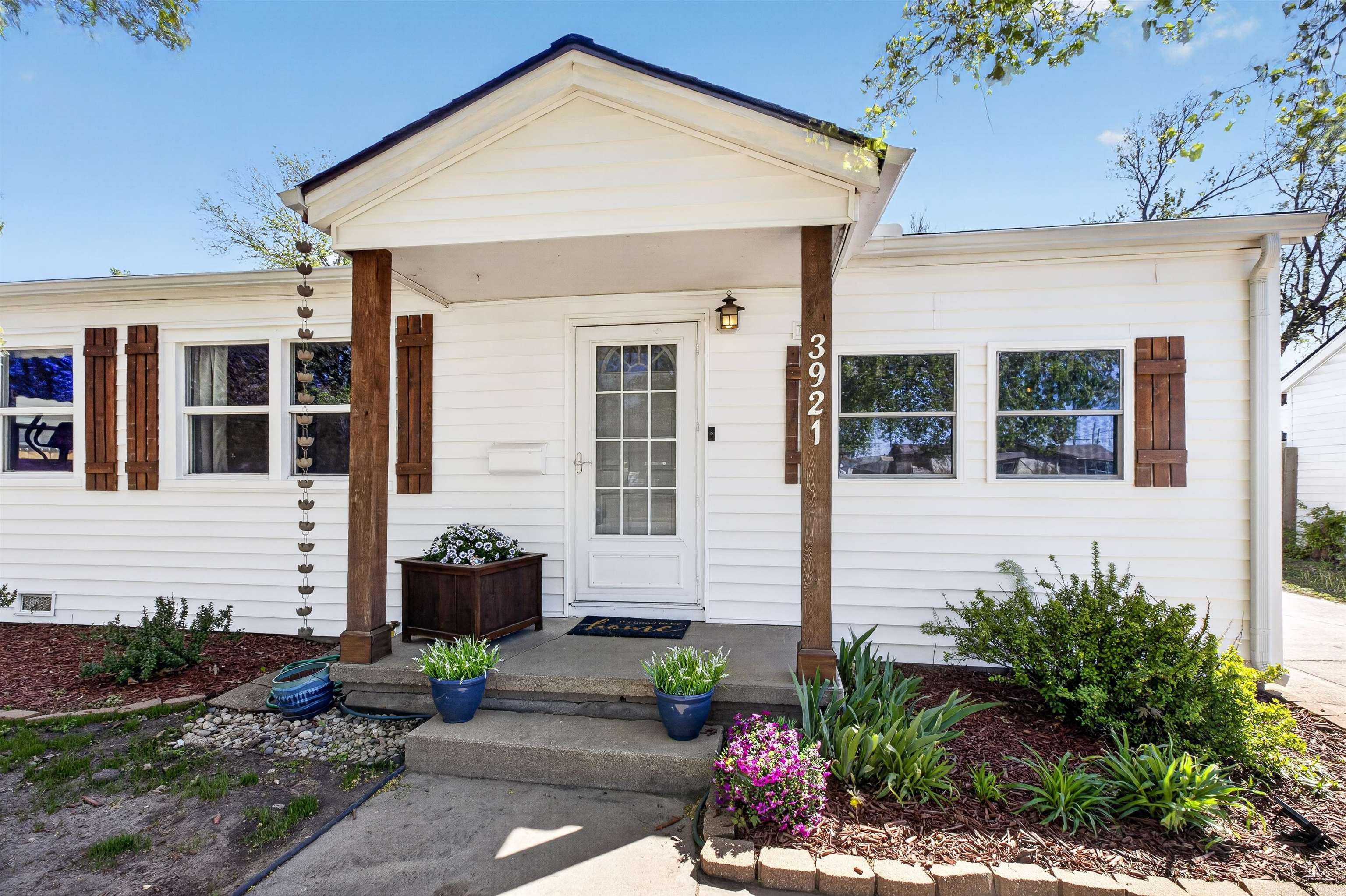 3921 W Westlawn Street Wichita KS 67203
