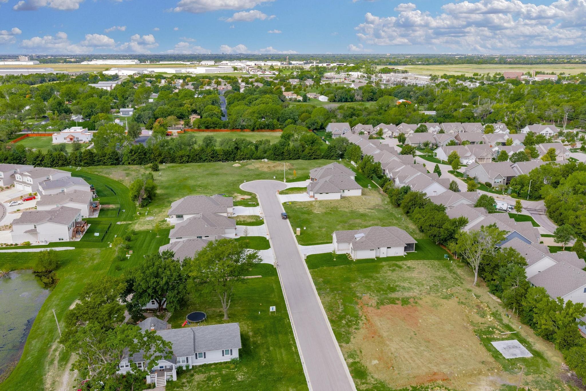 369 N Jackson Heights Court Wichita KS 67206