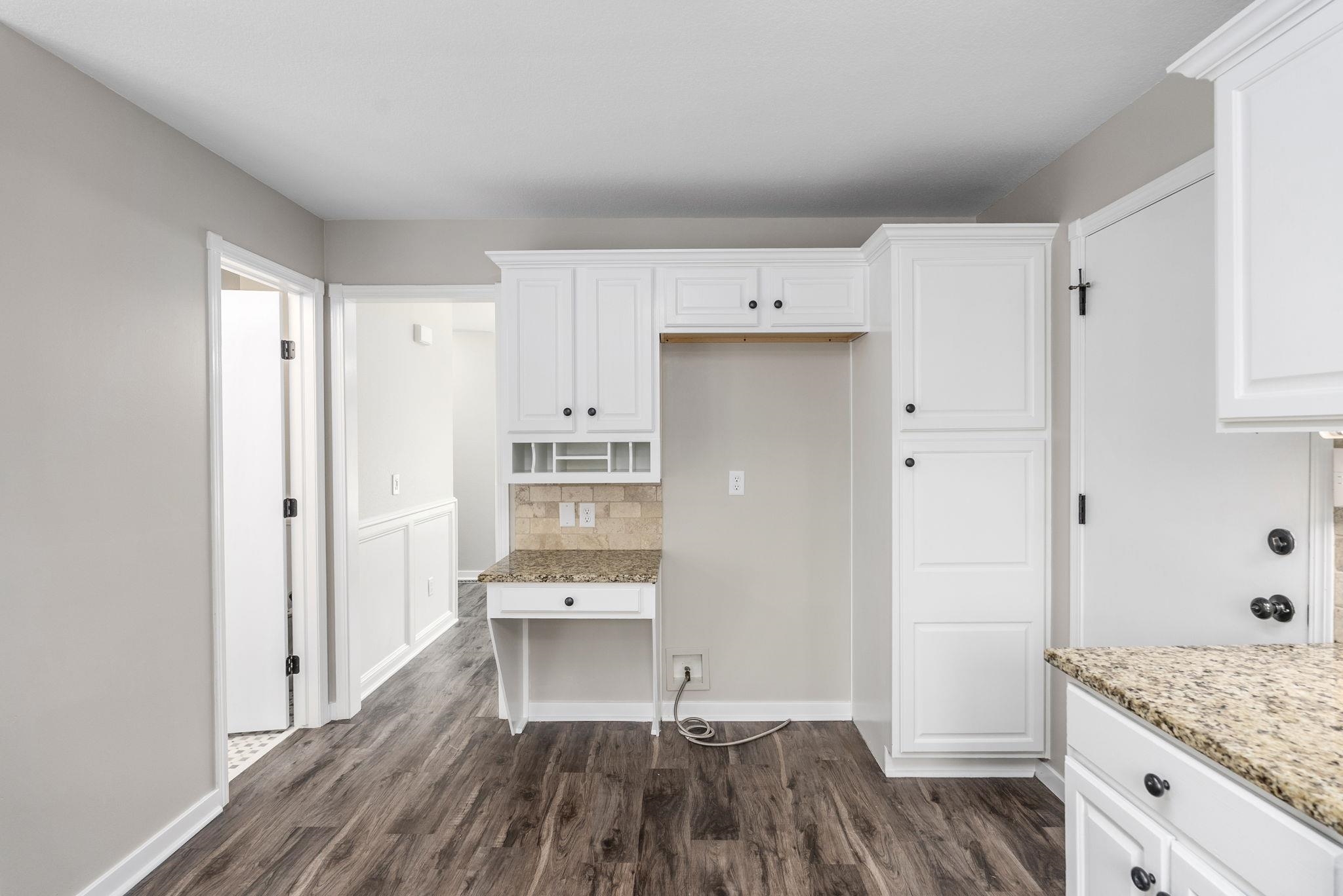 1911 N Pineview Drive Andover KS 67002