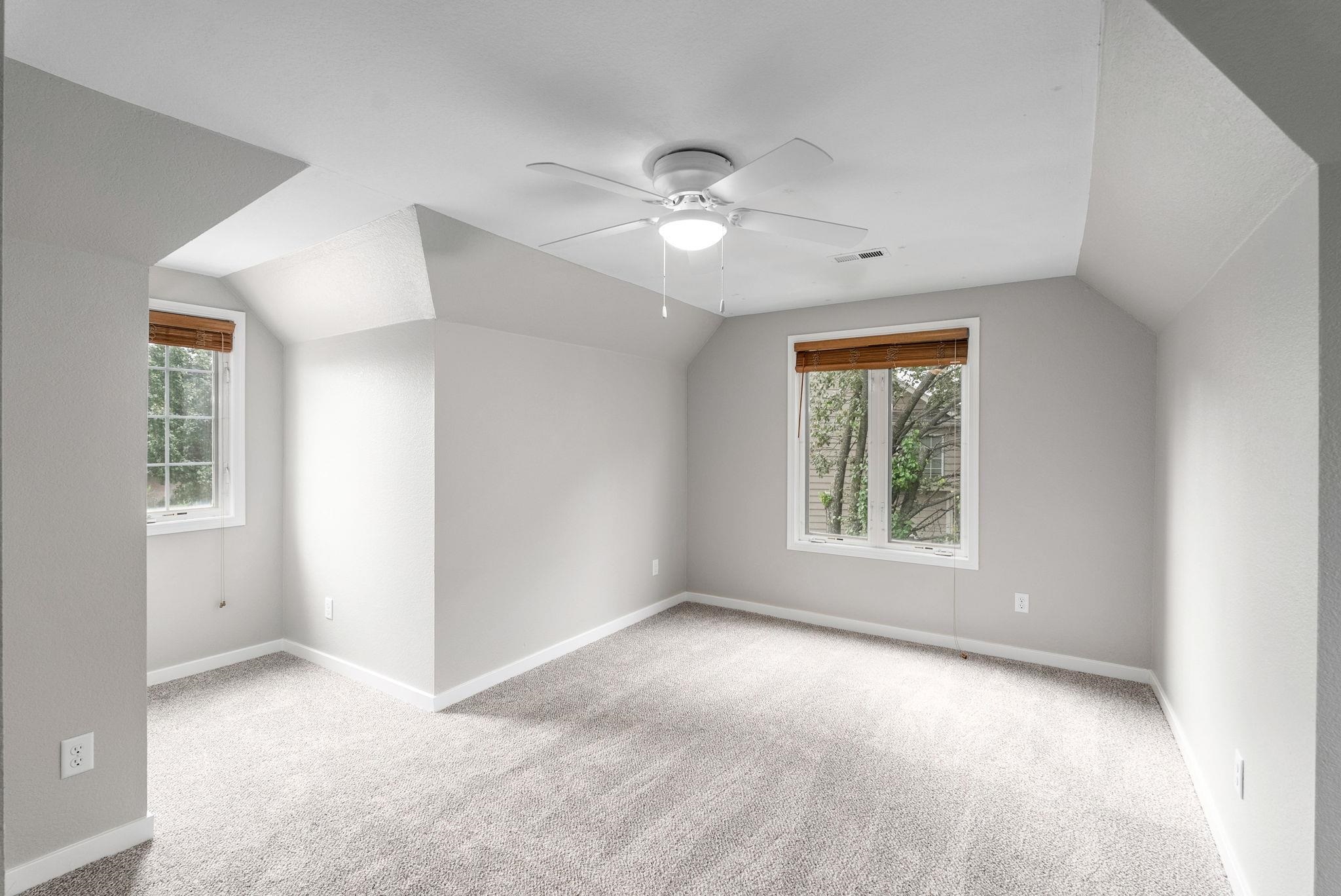 1911 N Pineview Drive Andover KS 67002