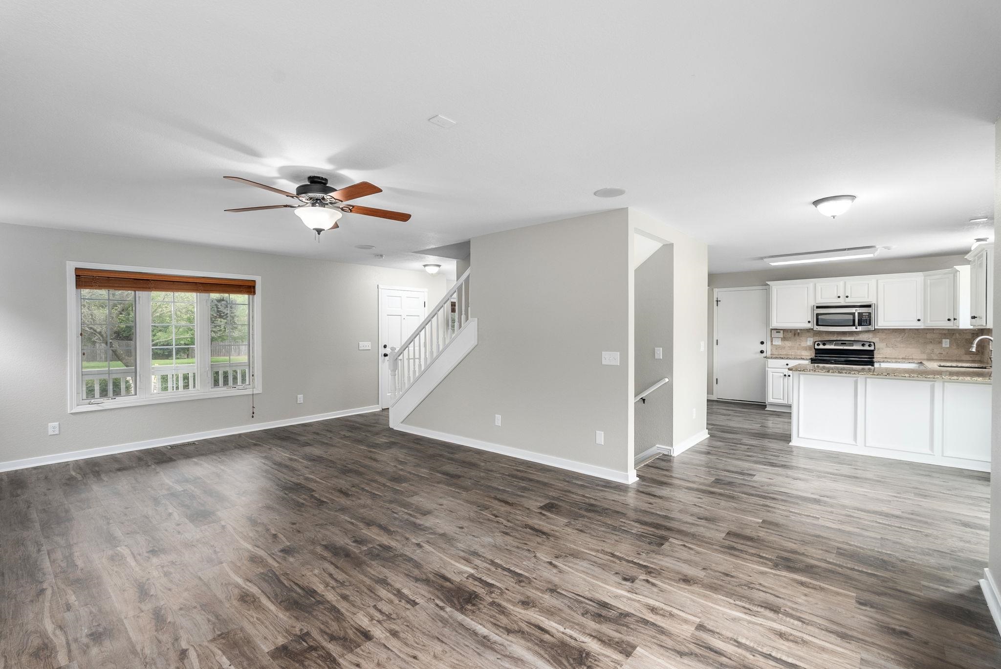 1911 N Pineview Drive Andover KS 67002