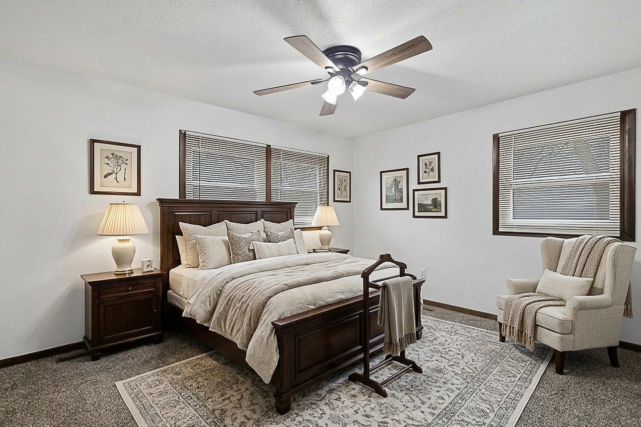 1155 N Oliver Road Belle Plaine KS 67013