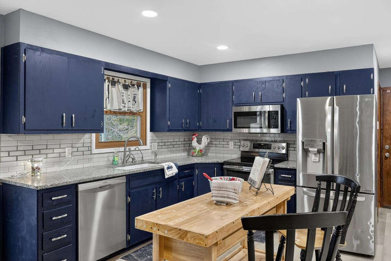 1155 N Oliver Road Belle Plaine KS 67013