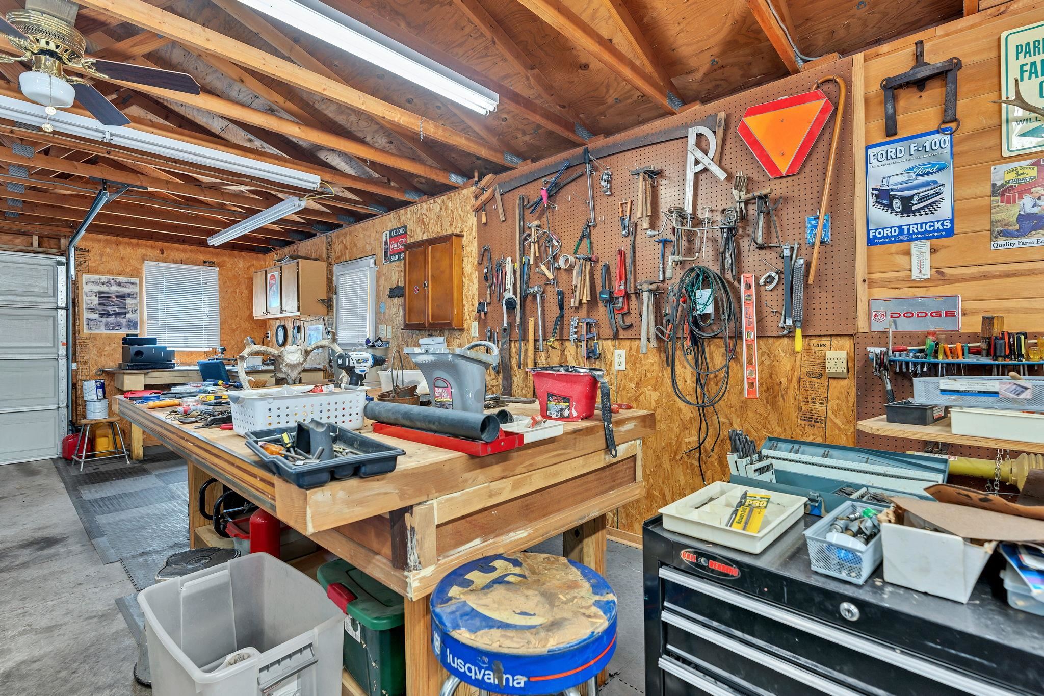 1249 NW Tawakoni Road Benton KS 67017