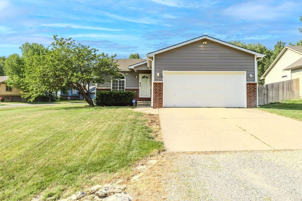 418 W Woodland Drive Derby KS 67037