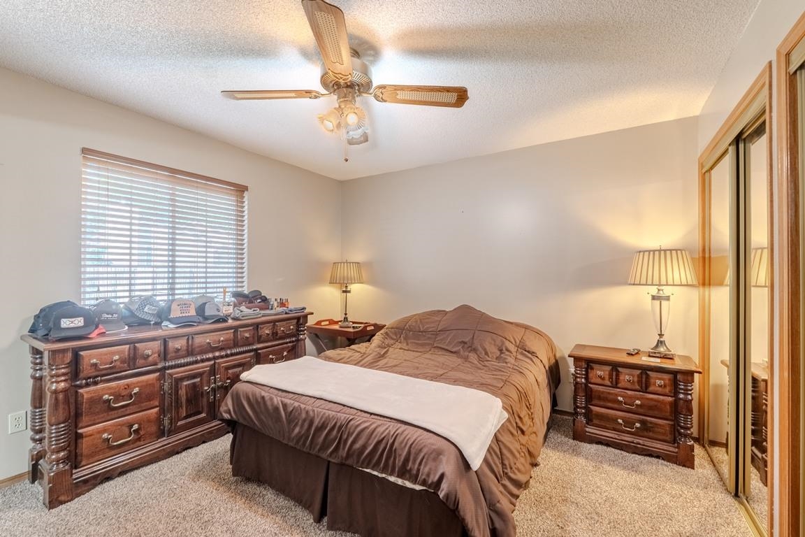 418 W Woodland Drive Derby KS 67037