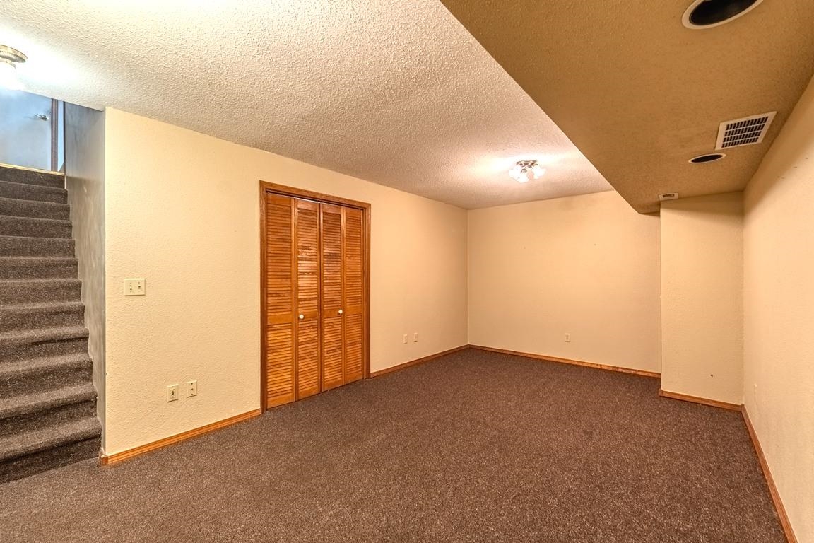 418 W Woodland Drive Derby KS 67037