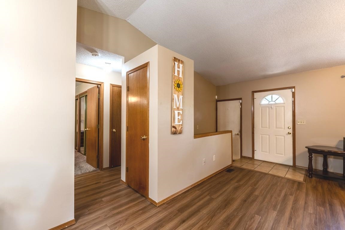 418 W Woodland Drive Derby KS 67037