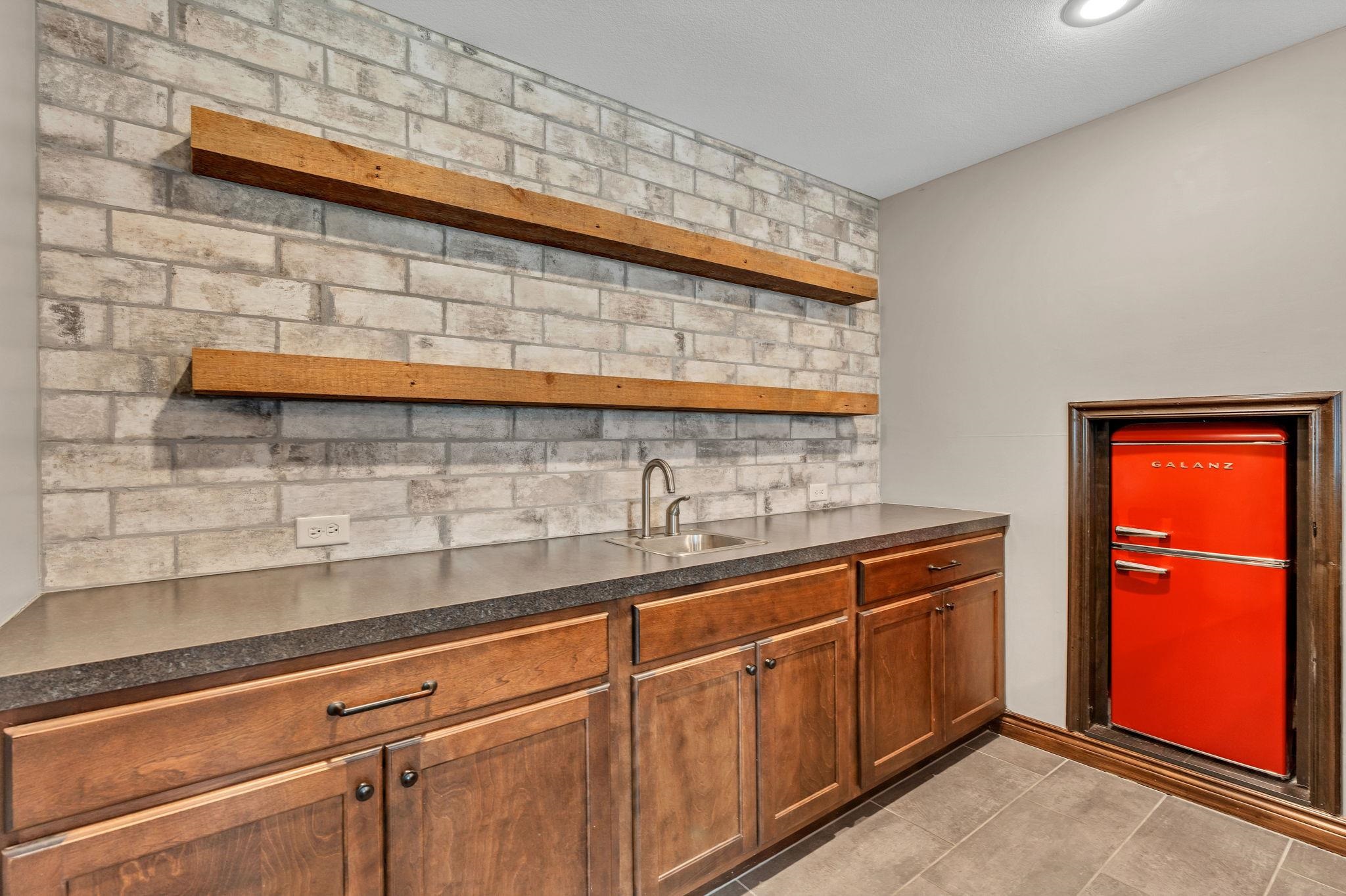 1317 N Shadow Rock Drive Andover KS 67002