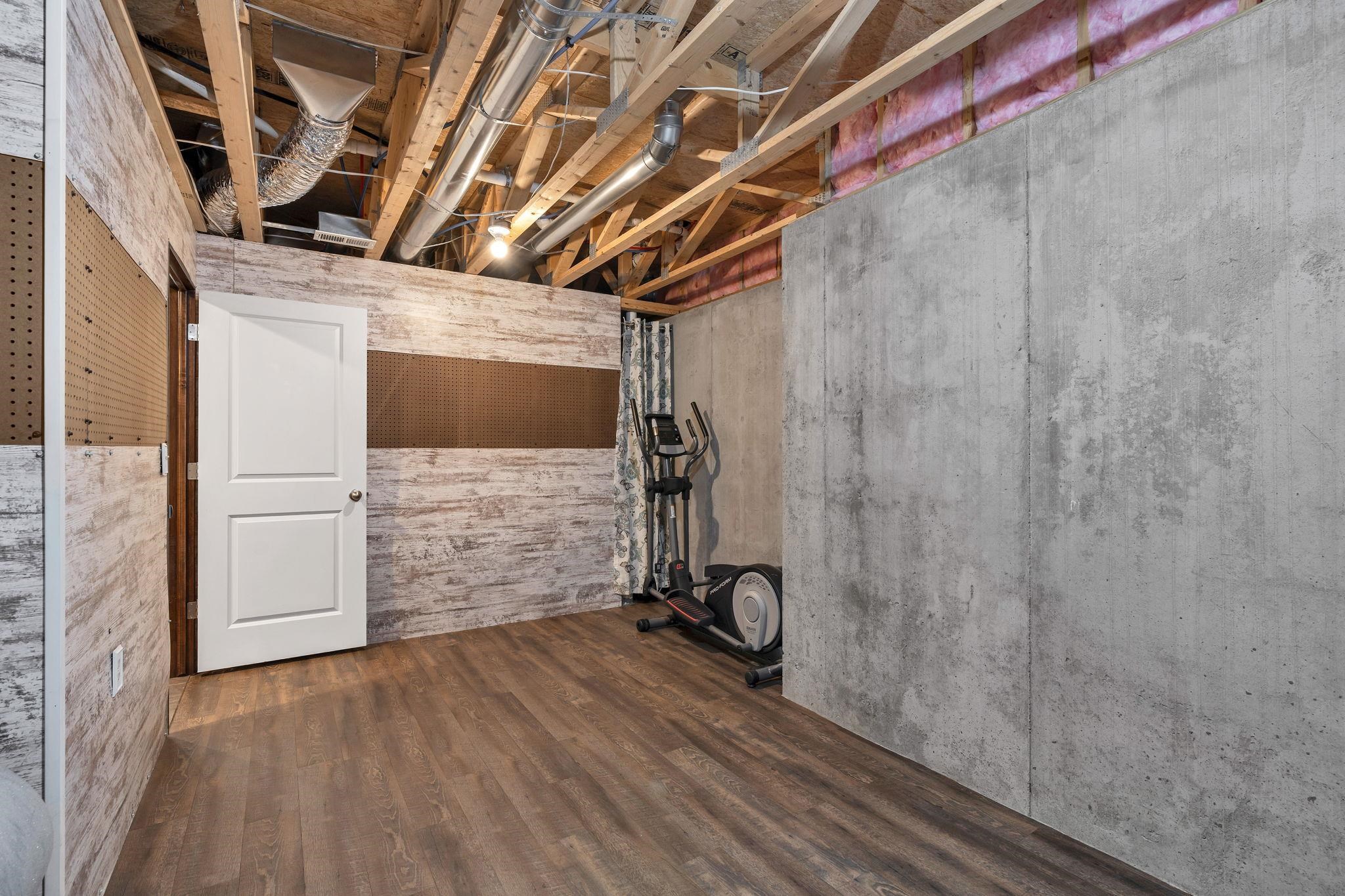 1317 N Shadow Rock Drive Andover KS 67002