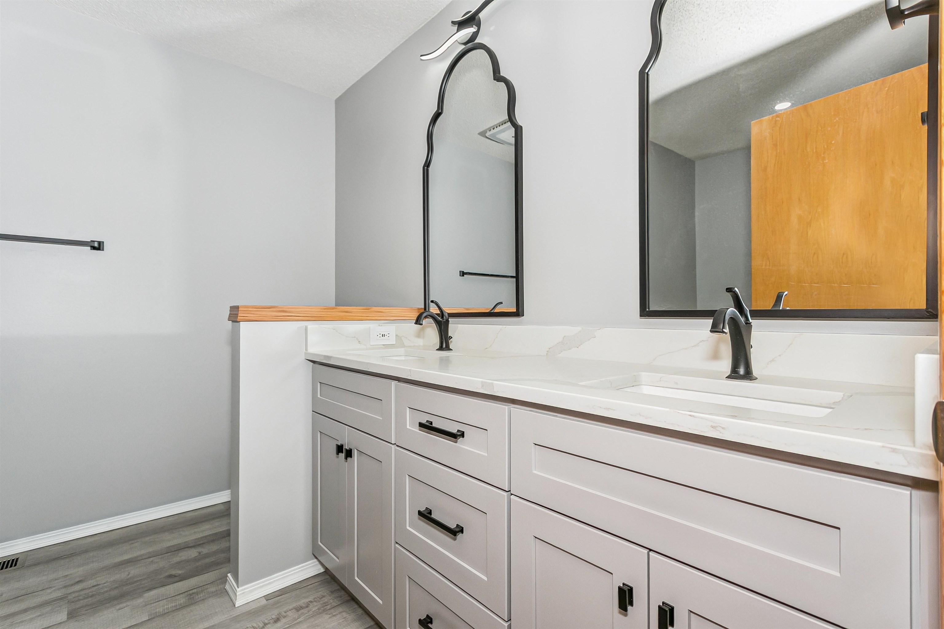 10414 W Haskell Street Wichita KS 67209