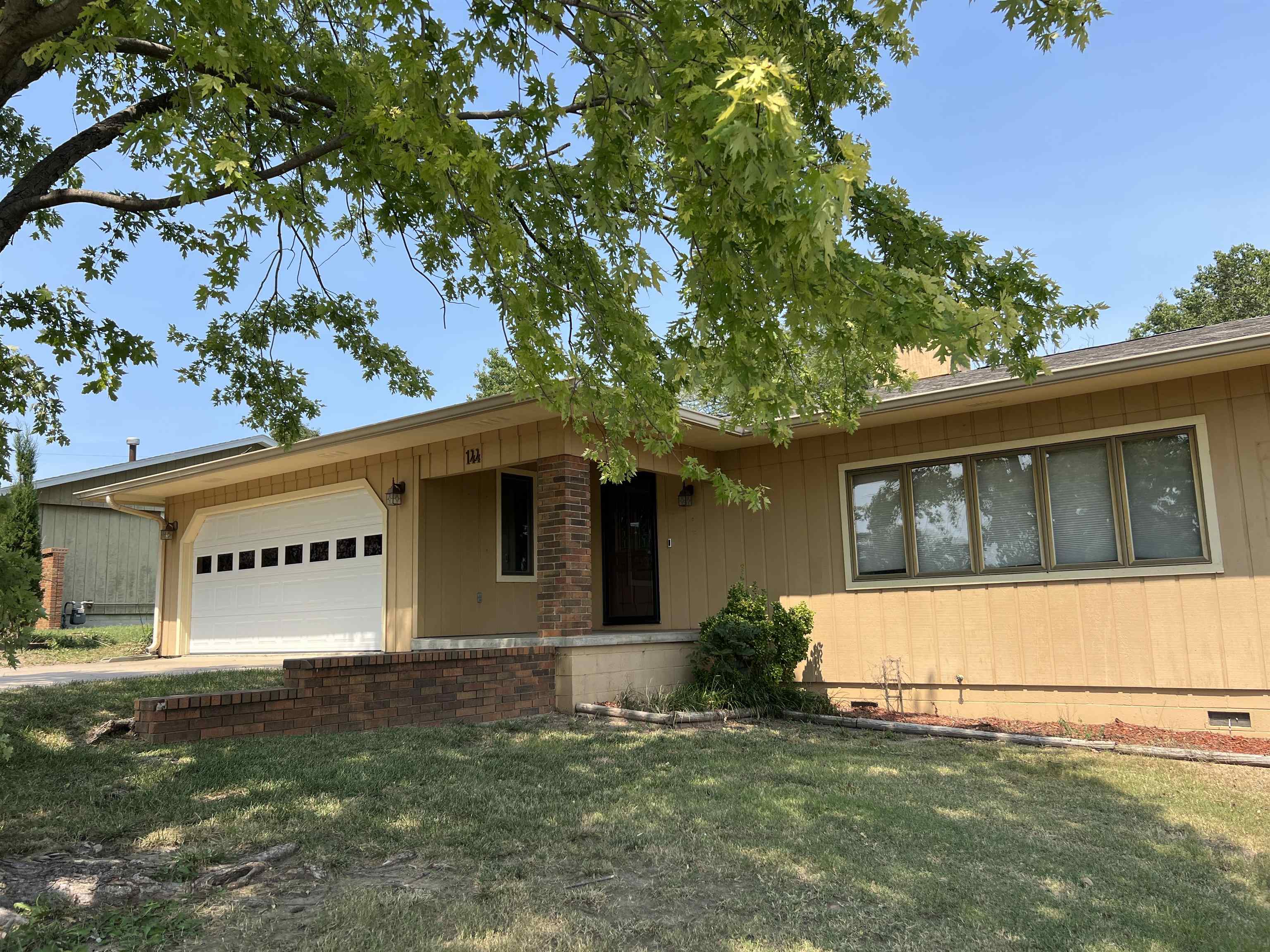 144 Greenway Arkansas City KS 67005