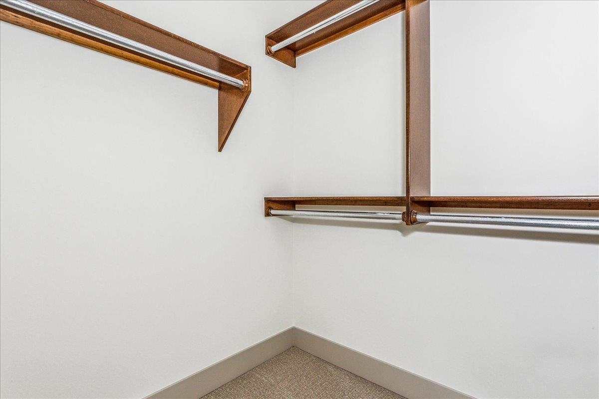 5918 E Forbes Court Bel Aire KS 67220