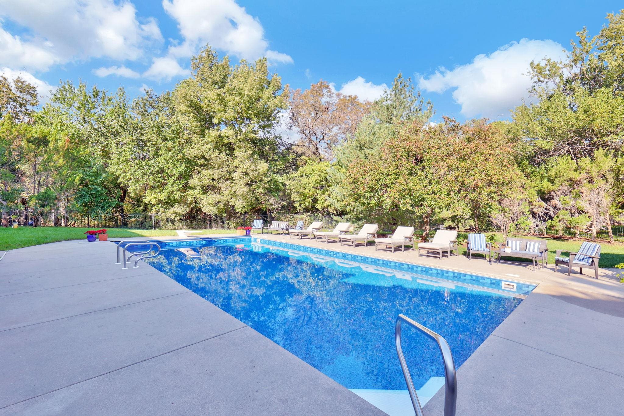 9 N Stagecoach Court Wichita KS 67230