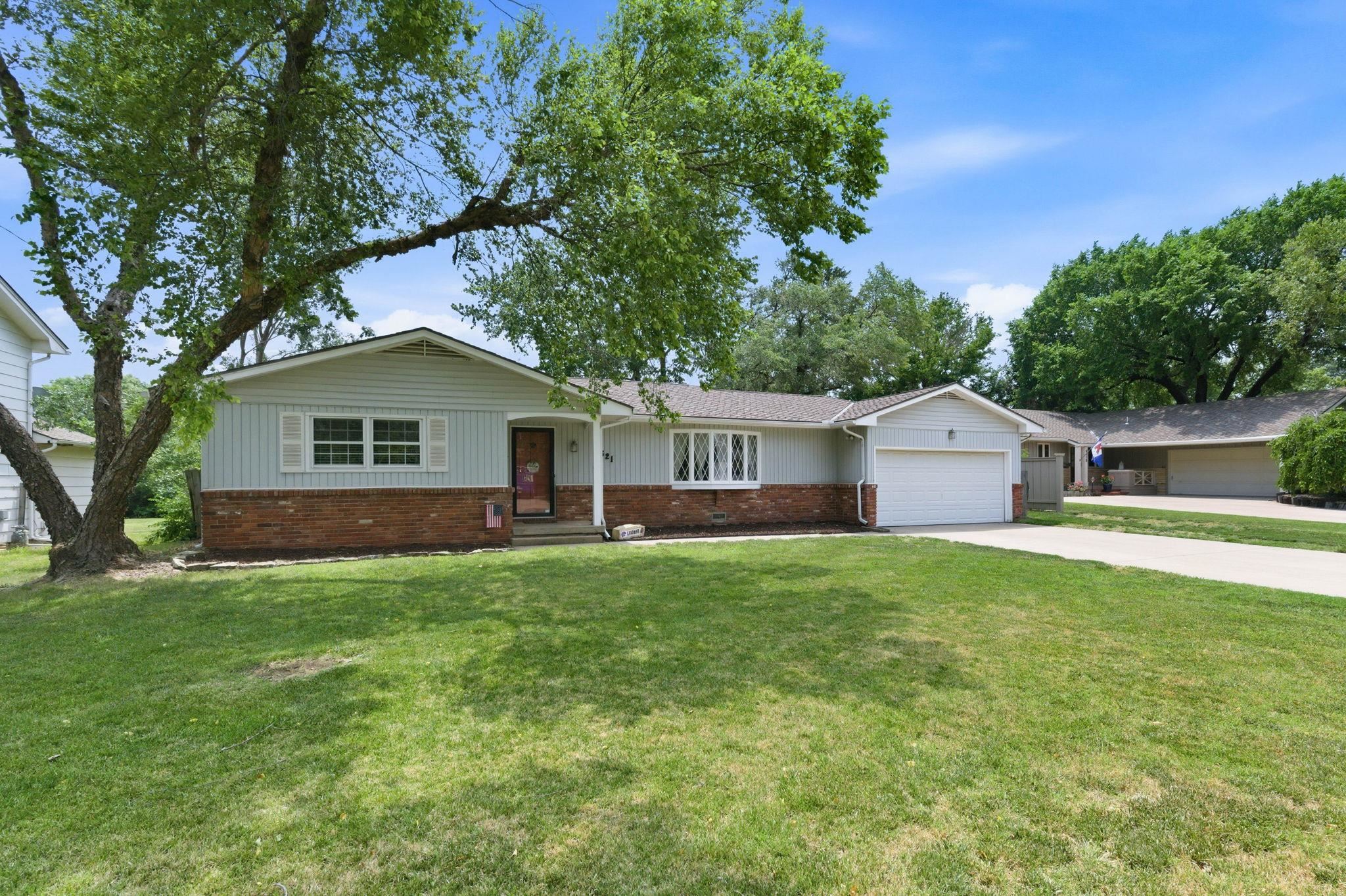 6521 E Farmview Wichita KS 67206