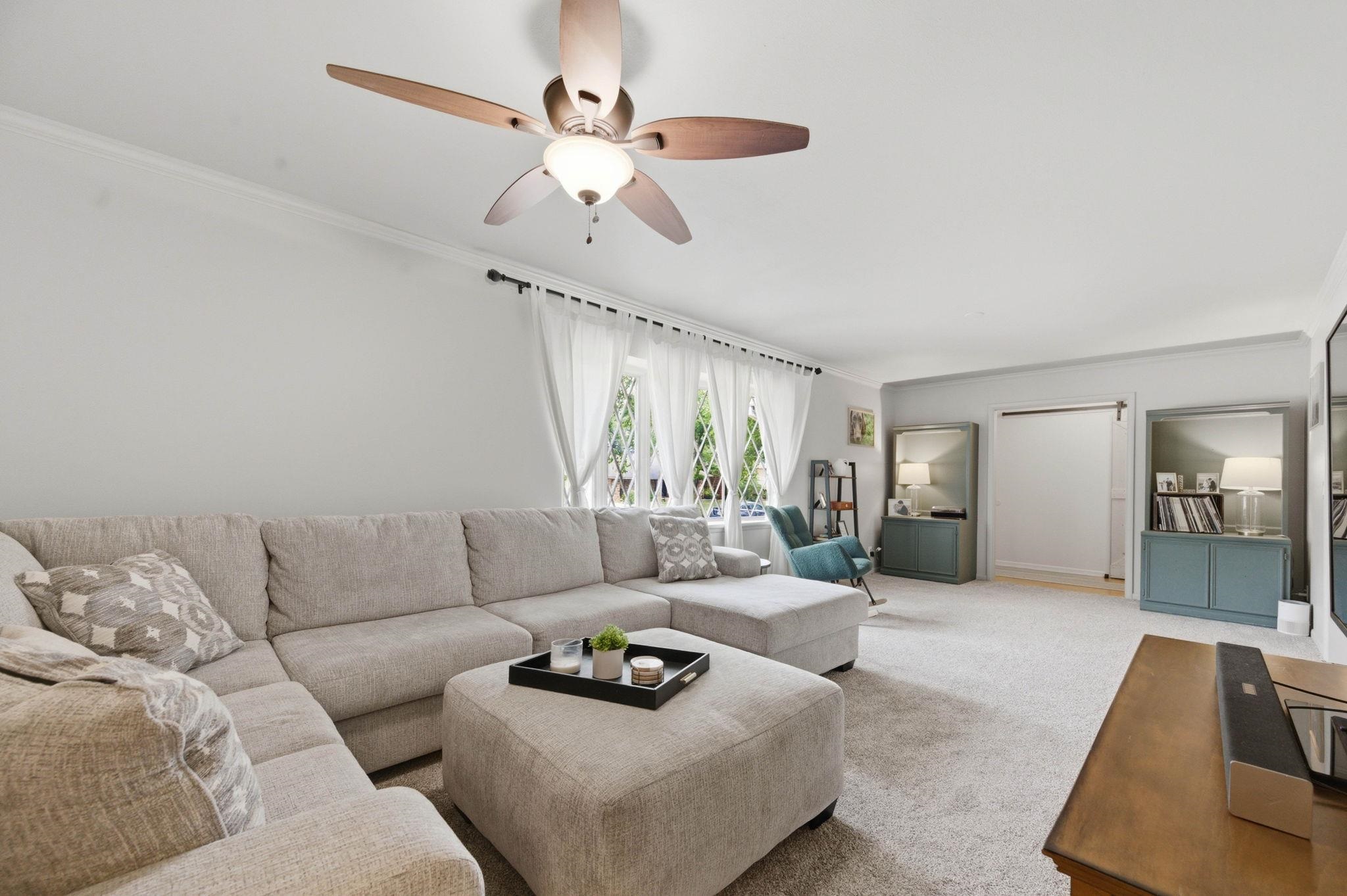 6521 E Farmview Wichita KS 67206