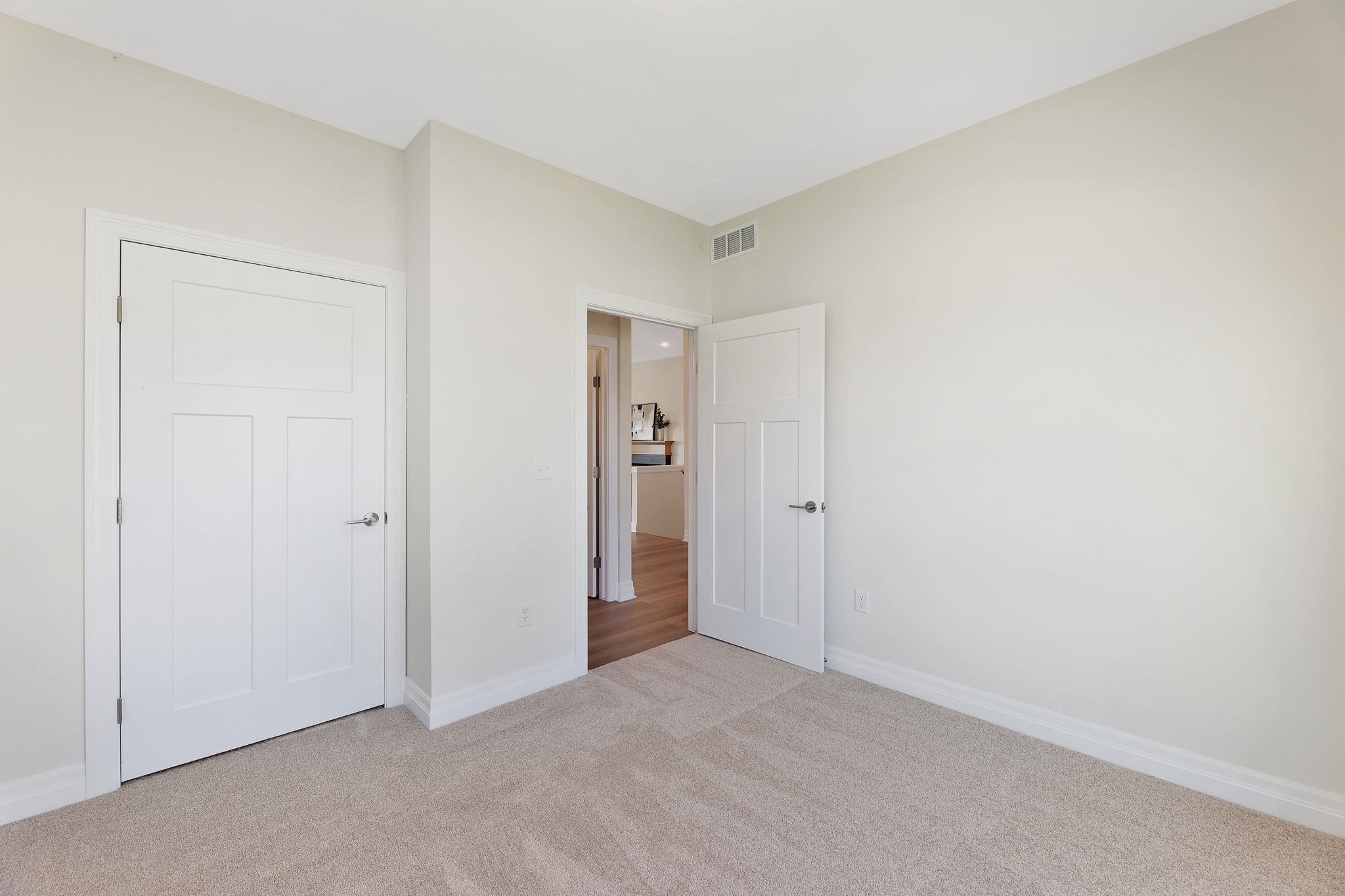 141 E Poplar Circle Goddard KS 67052