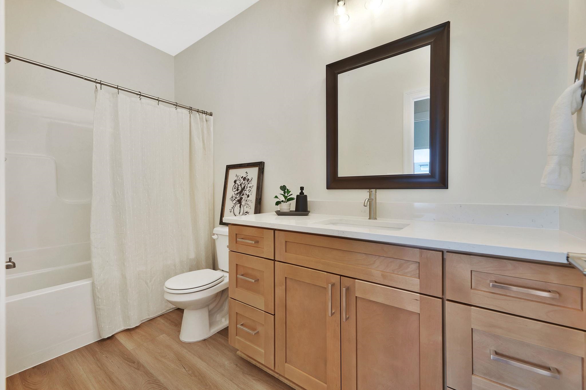 141 E Poplar Circle Goddard KS 67052