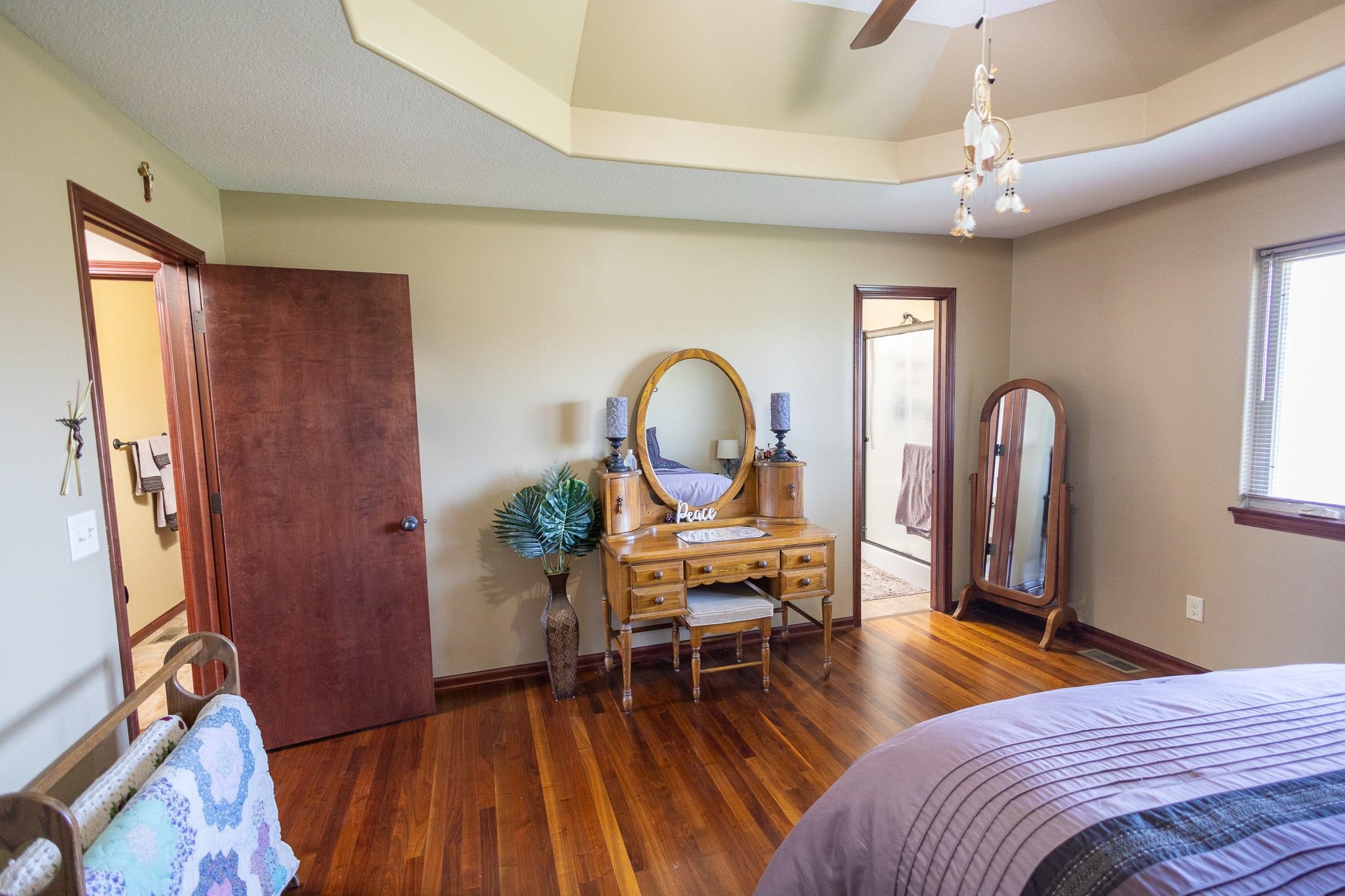 4005 N Lake Ridge Court Wichita KS 67205