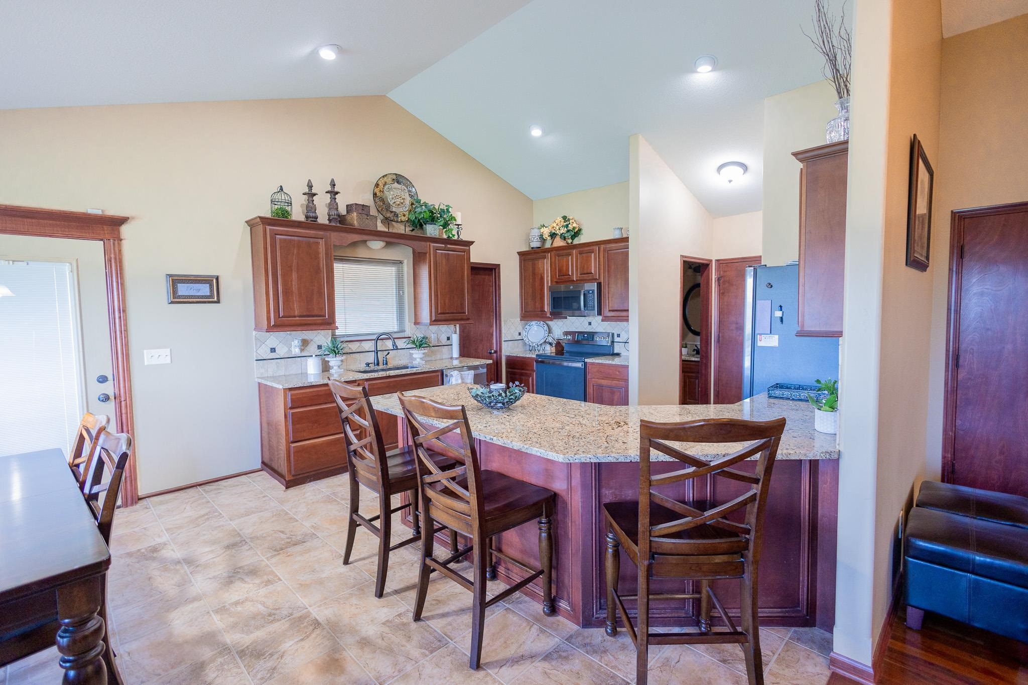 4005 N Lake Ridge Court Wichita KS 67205