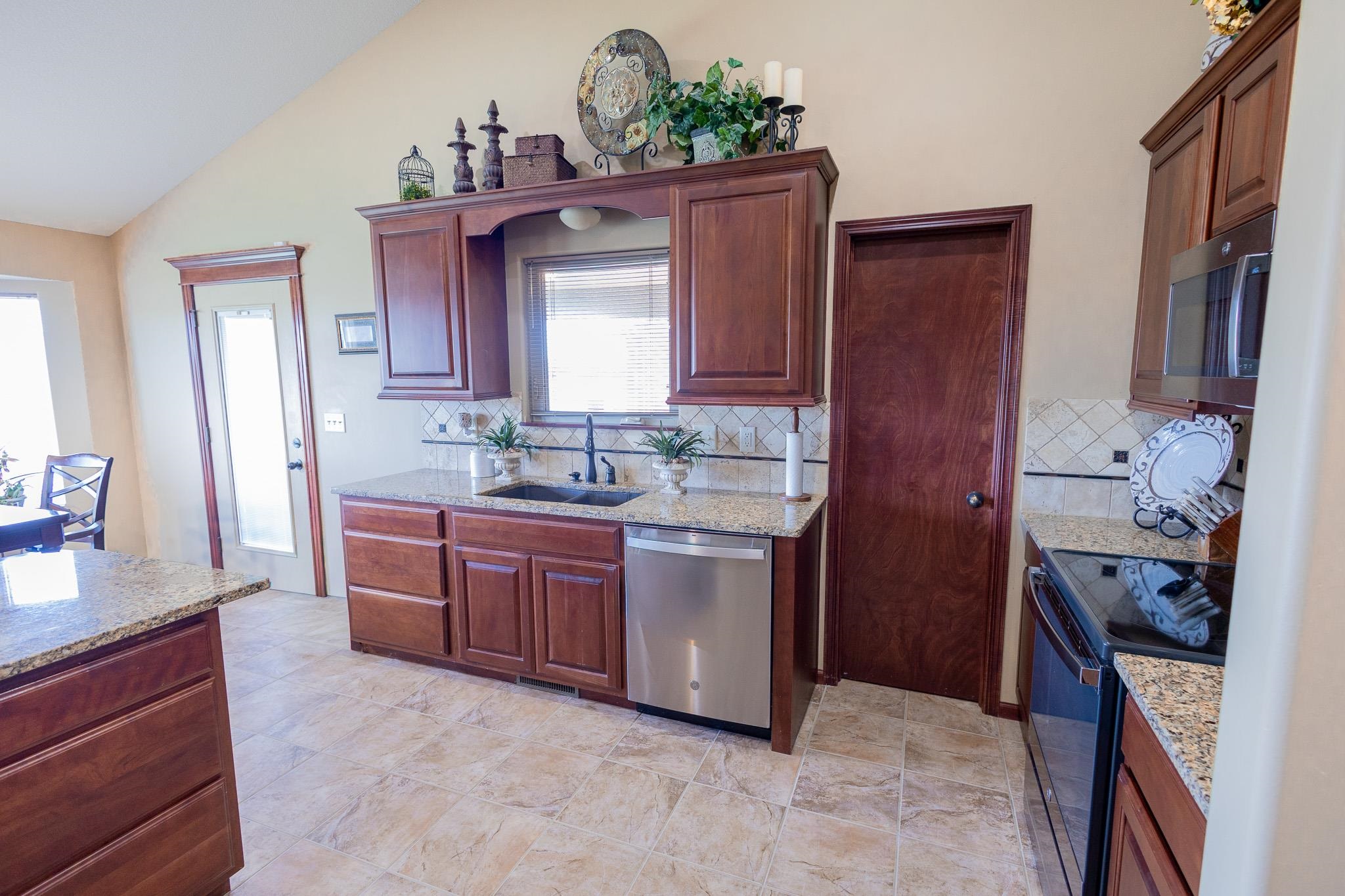 4005 N Lake Ridge Court Wichita KS 67205