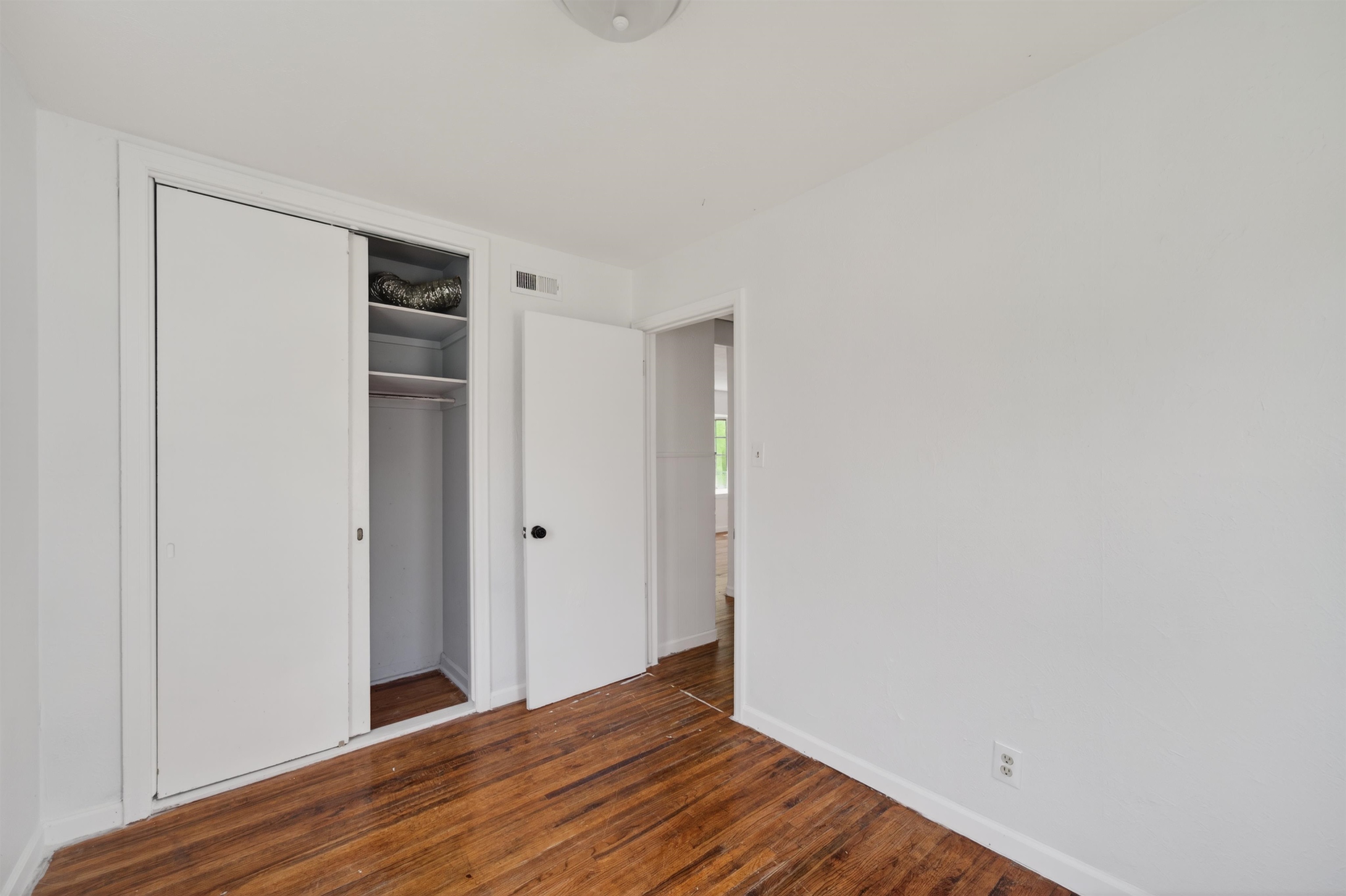 1926 E 24th Street N Wichita KS 67219