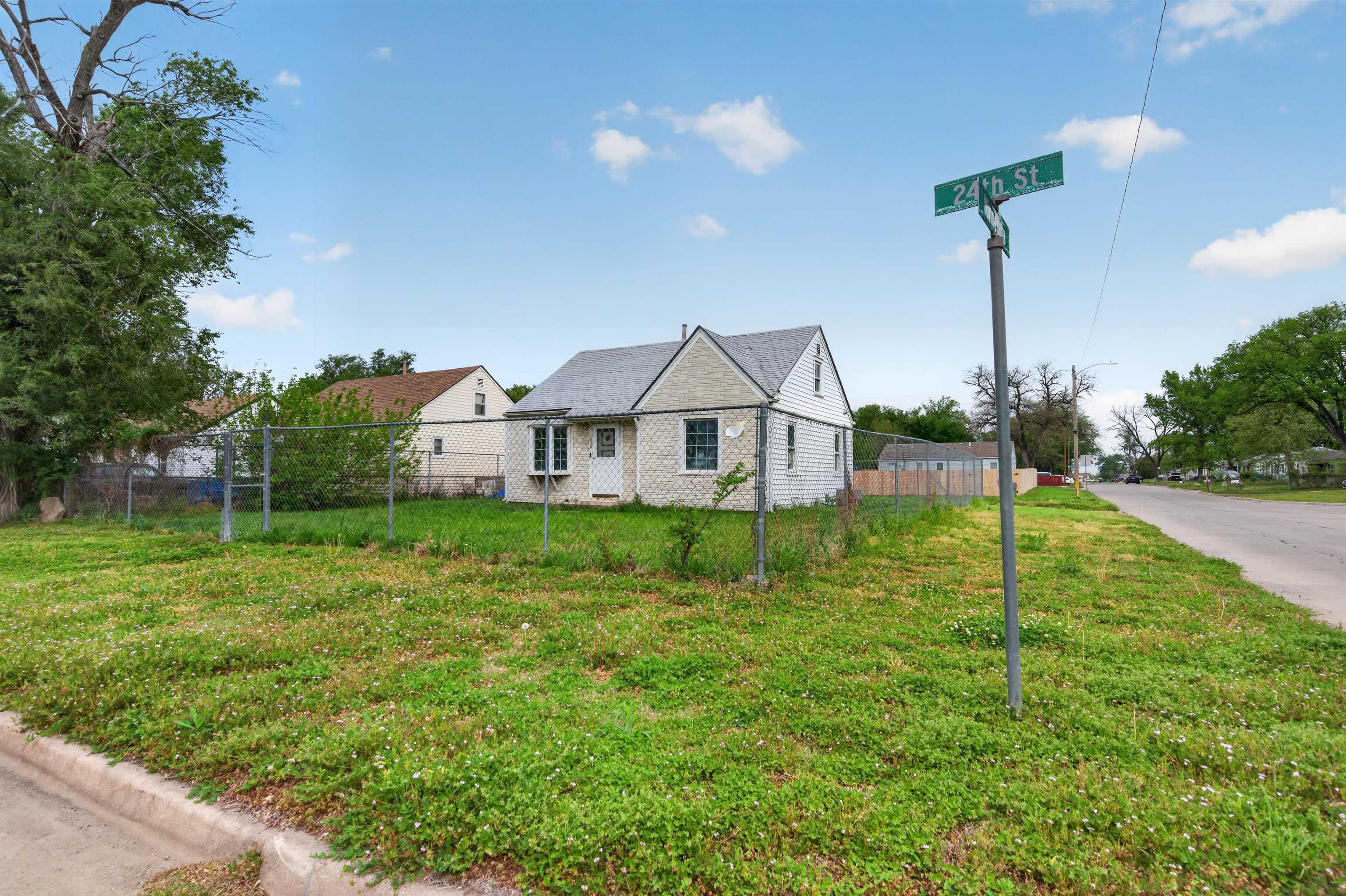 1926 E 24th Street N Wichita KS 67219