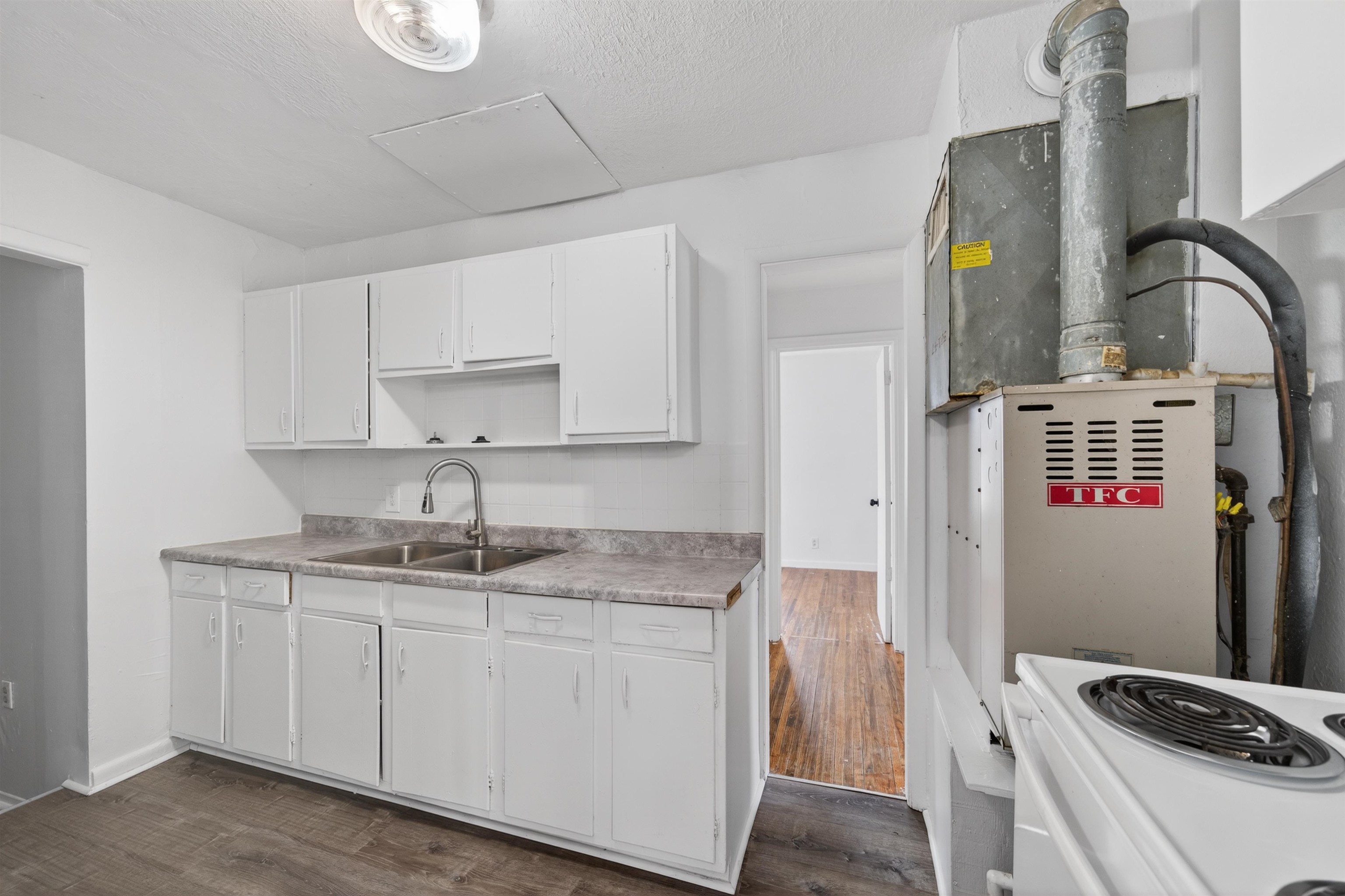 1926 E 24th Street N Wichita KS 67219