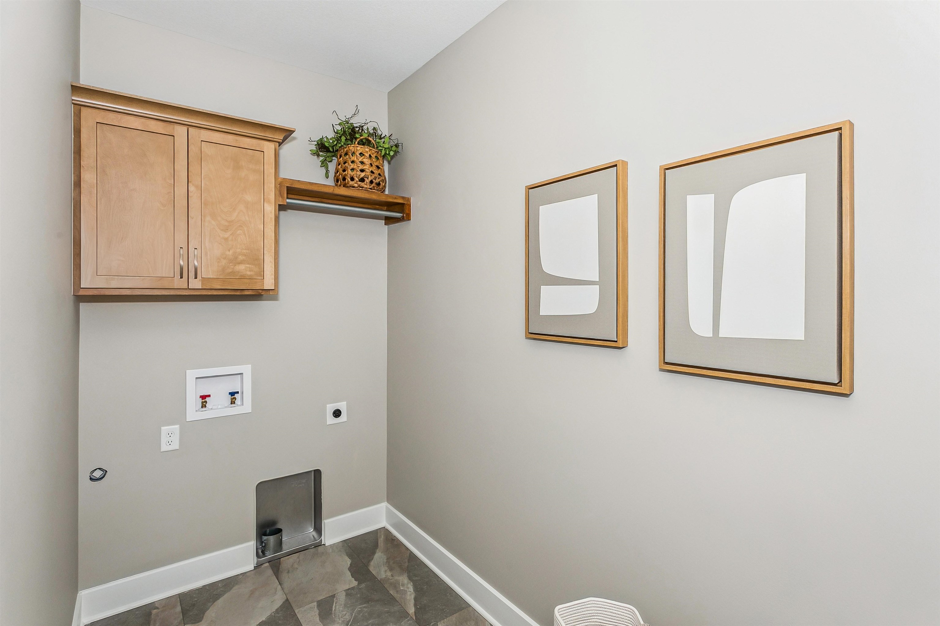 131 S Sunset Drive Andover KS 67002
