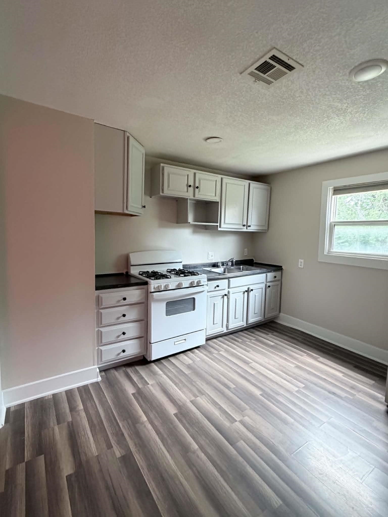 2966 S Davidson Street Wichita KS 67210