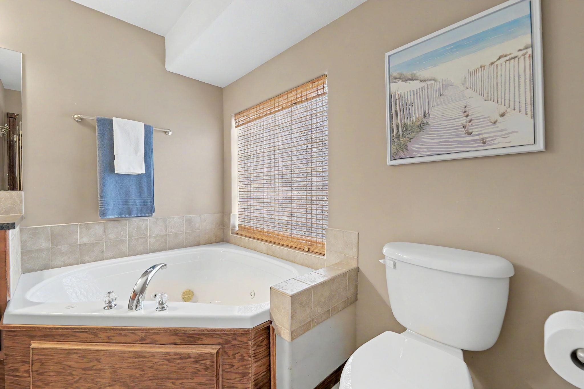 1357 N Forestview Wichita KS 67235