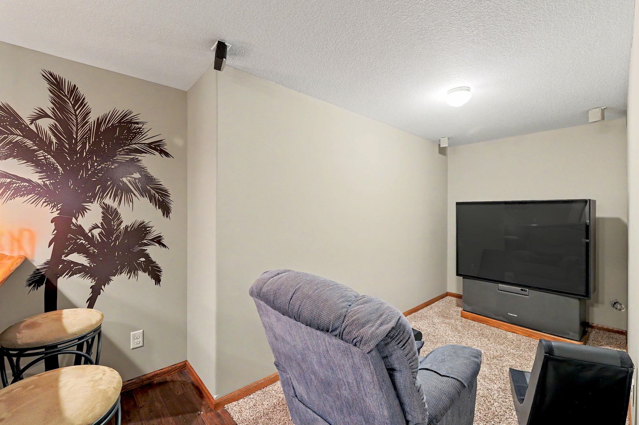 1357 N Forestview Wichita KS 67235