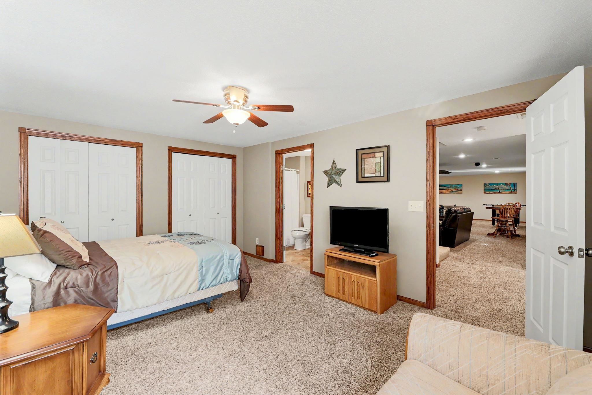1357 N Forestview Wichita KS 67235