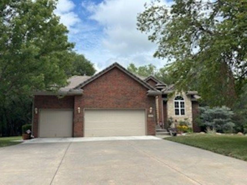 9413 E Greenbriar Court Wichita KS 67226