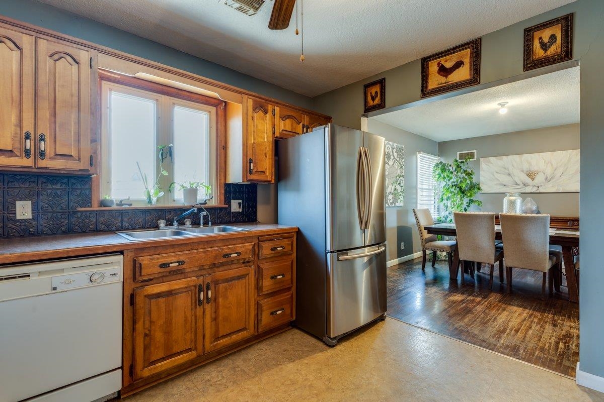 5514 E Kinkaid Street Wichita KS 67218