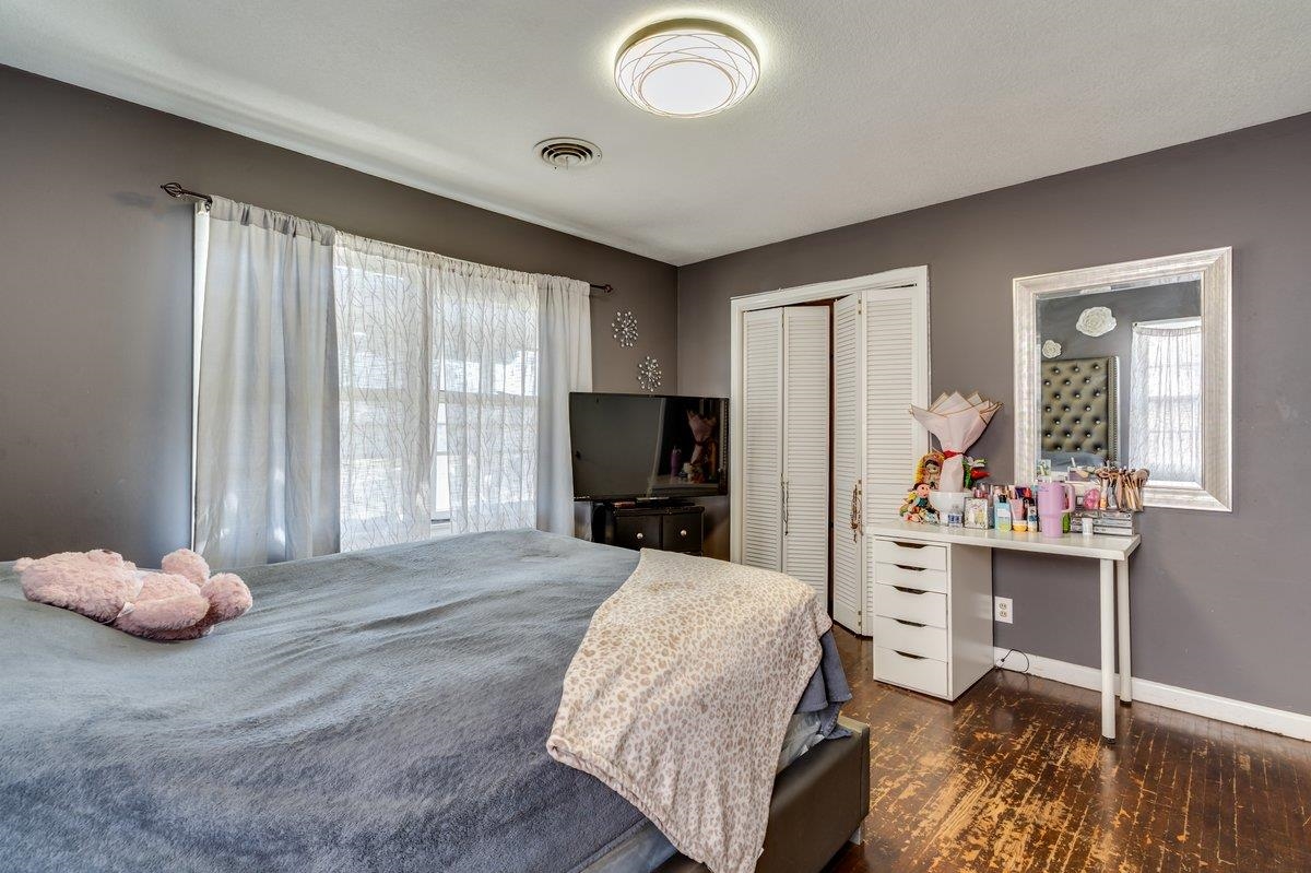 5514 E Kinkaid Street Wichita KS 67218