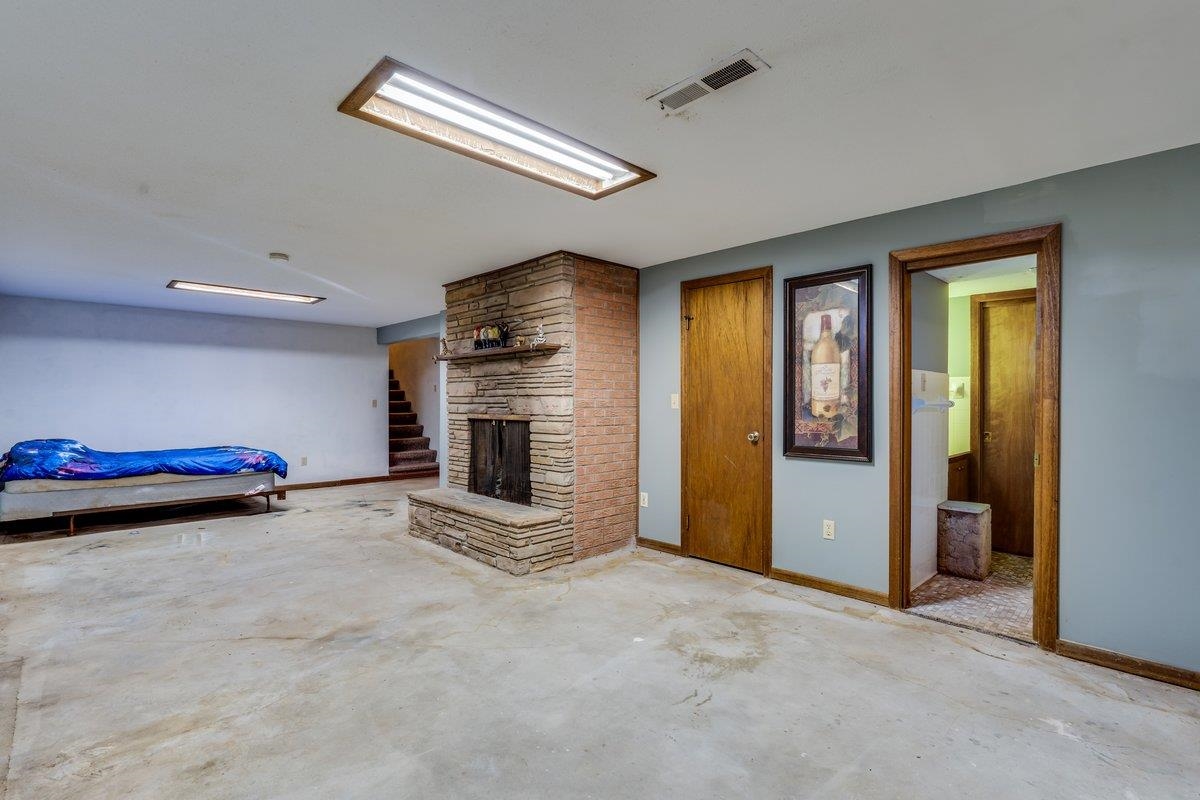 5514 E Kinkaid Street Wichita KS 67218
